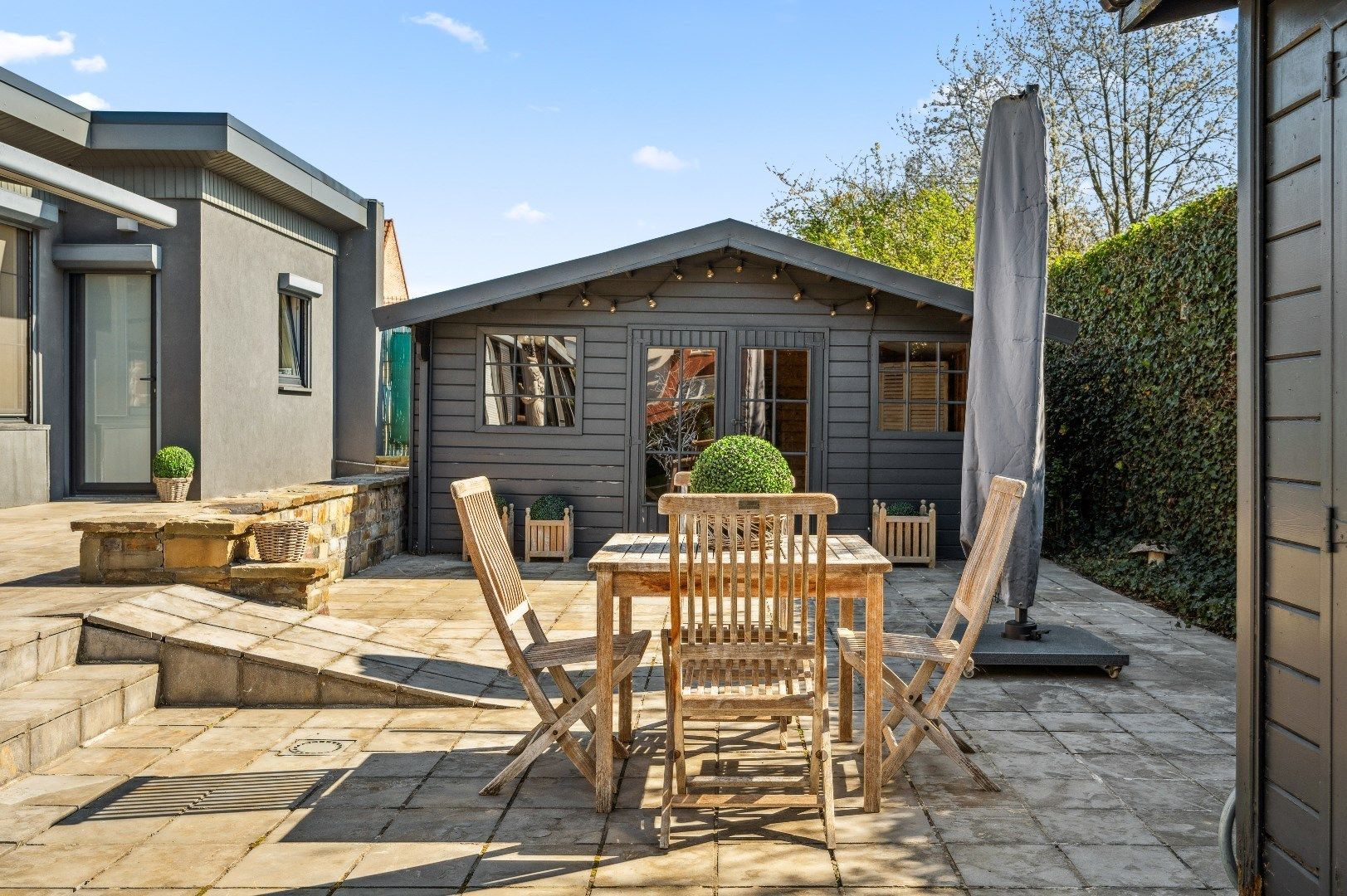 Rustig gelegen bungalow foto 25