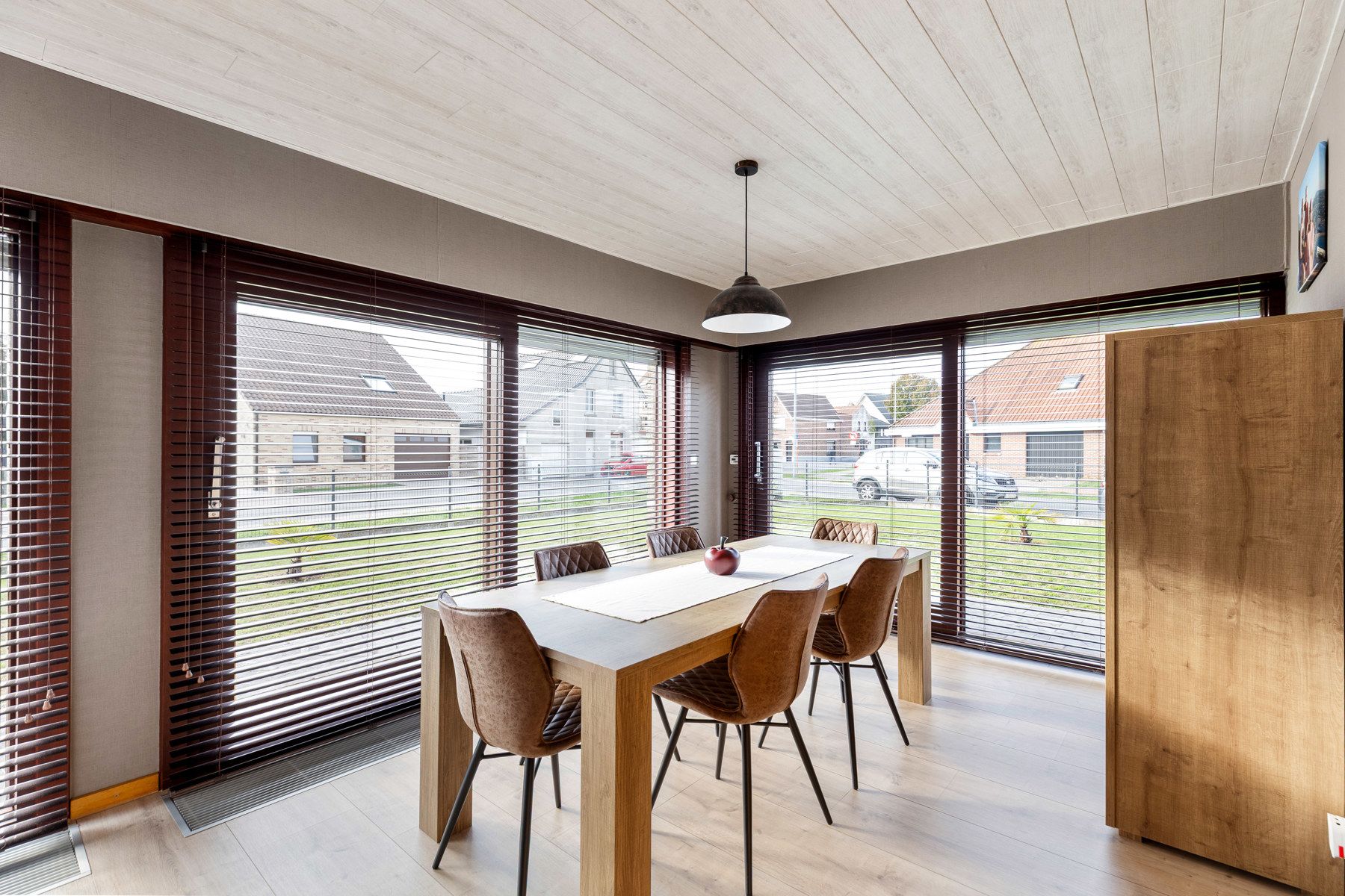 Ruime 3 slpk. gezinswoning te Sijsele foto 3