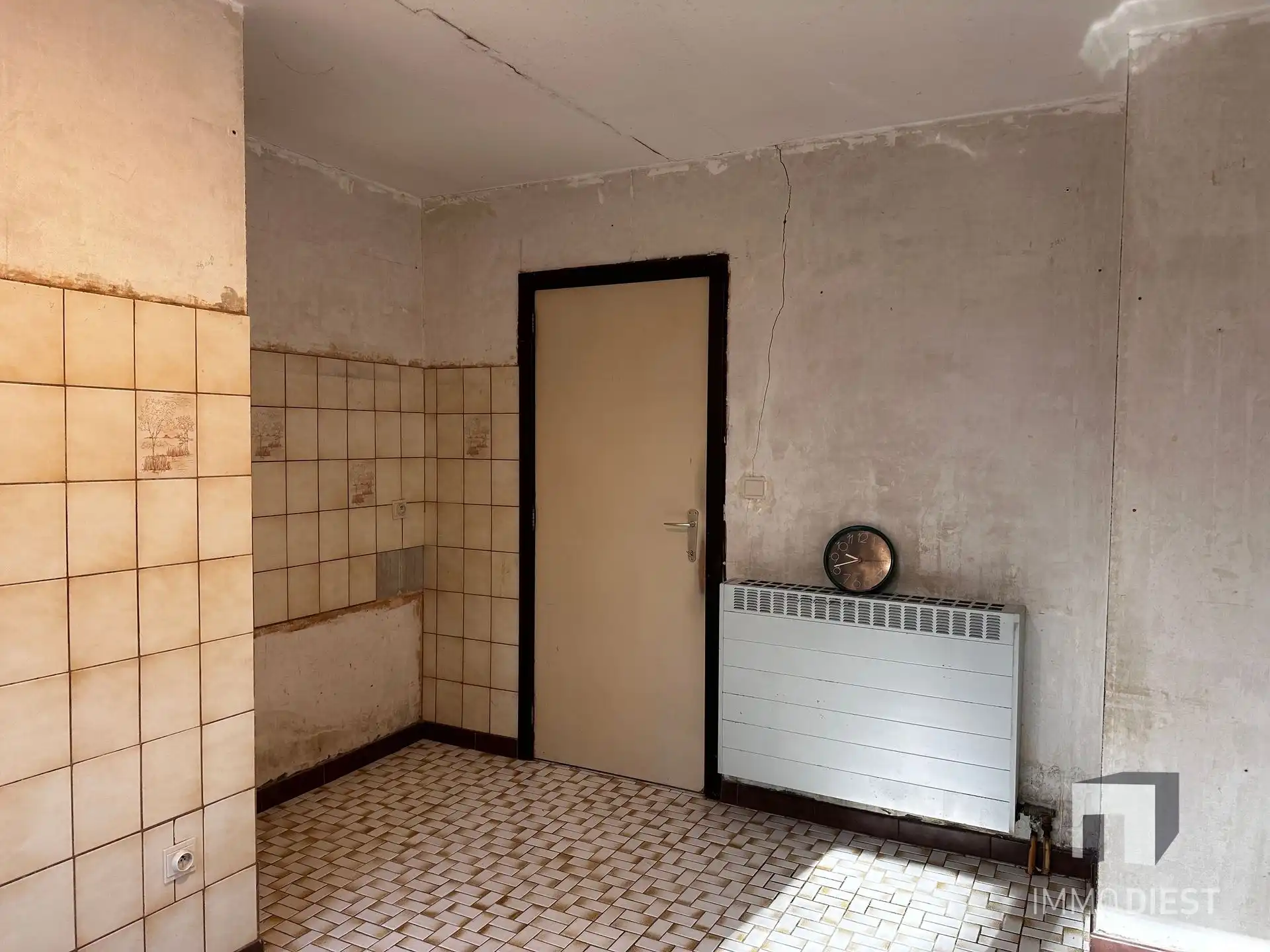 Te renoveren woning met 4 slaapkamers op Schellekensberg foto 10