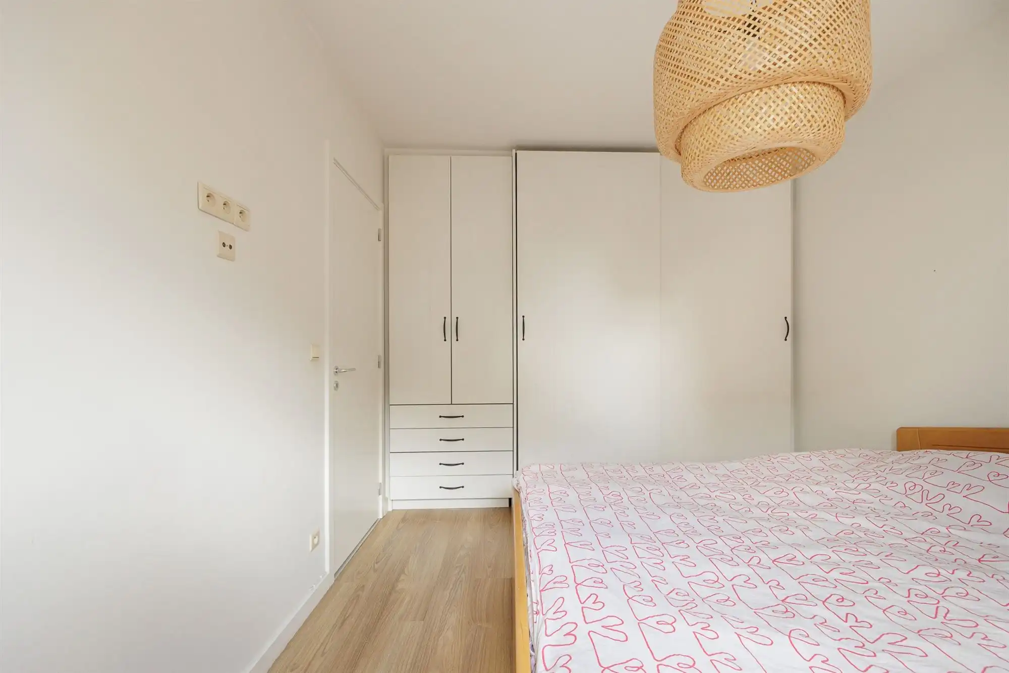 Energiezuinig twee slaapkamer appartement nabij Vrijbroekpark foto 13