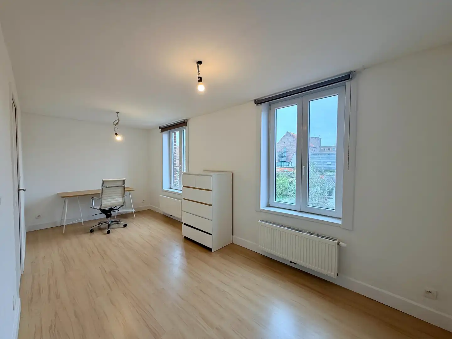 Instapklare woning met 2-3 slaapkamers te Tielt (Meulebeke)! foto 9