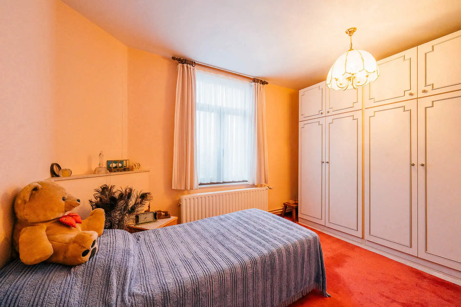 Prachtige authentieke en ruime villa met enorm potentieel foto 18
