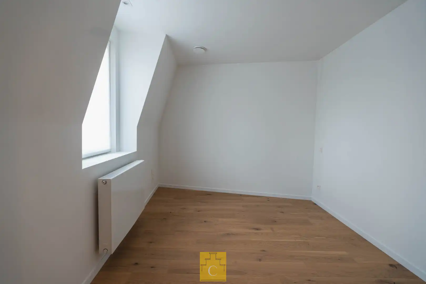 exclusieve stadswoning met garage, 4 slaapkamers, EPC A en terras in hartje Brugge, zicht op de vesten foto 26