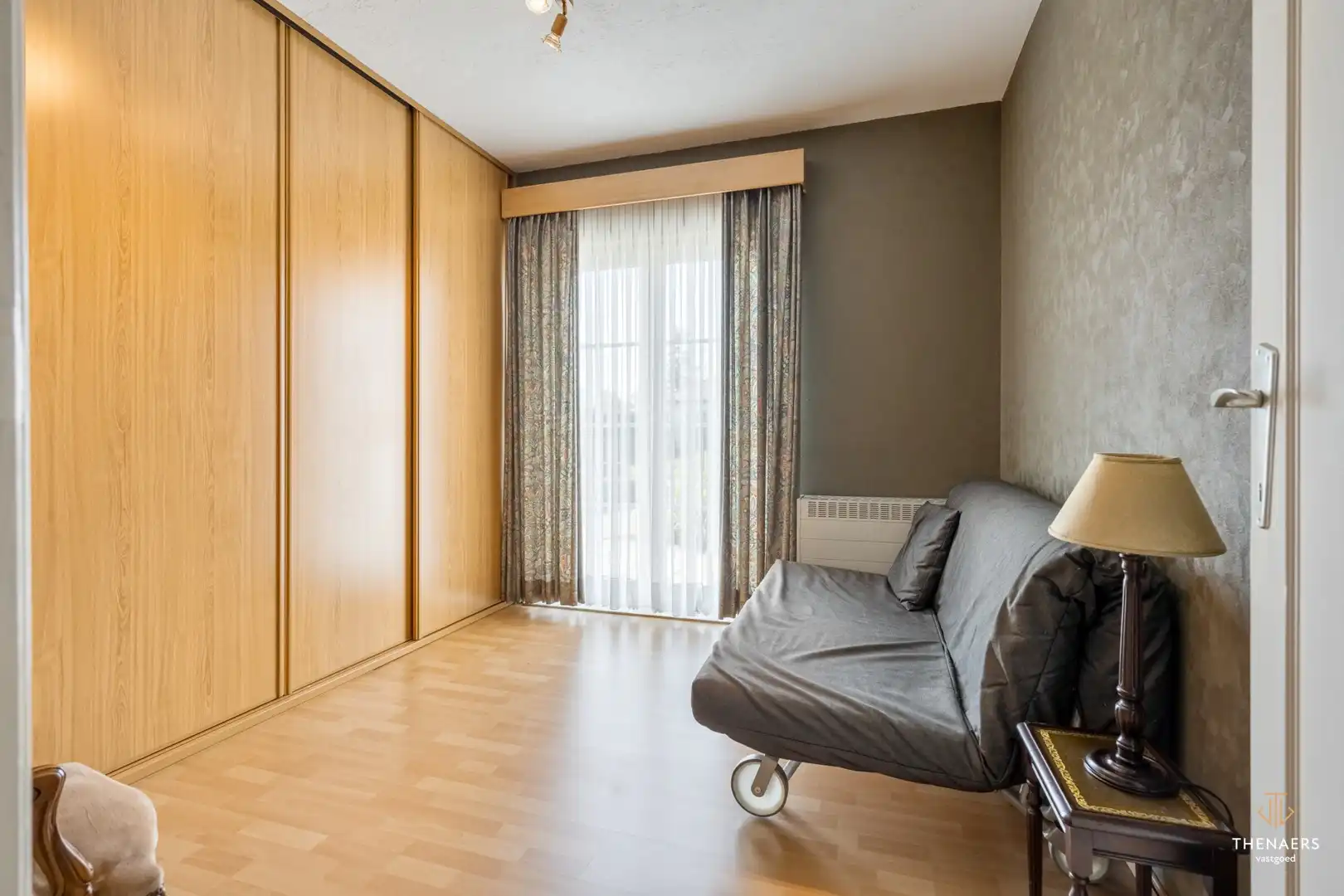 Statige villa met gelijkvloers wooncomfort op een toplocatie in Zonhoven. foto 19