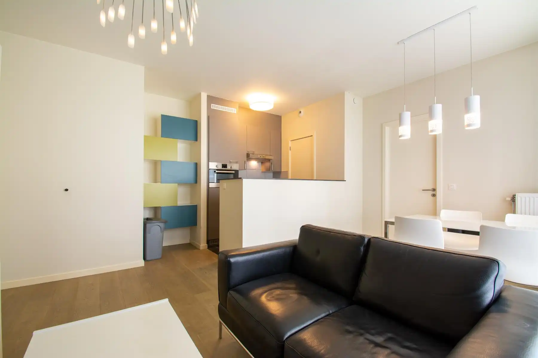 Prachtig gemeubileerd 2 kamer appartement (NATO wijk) foto 4