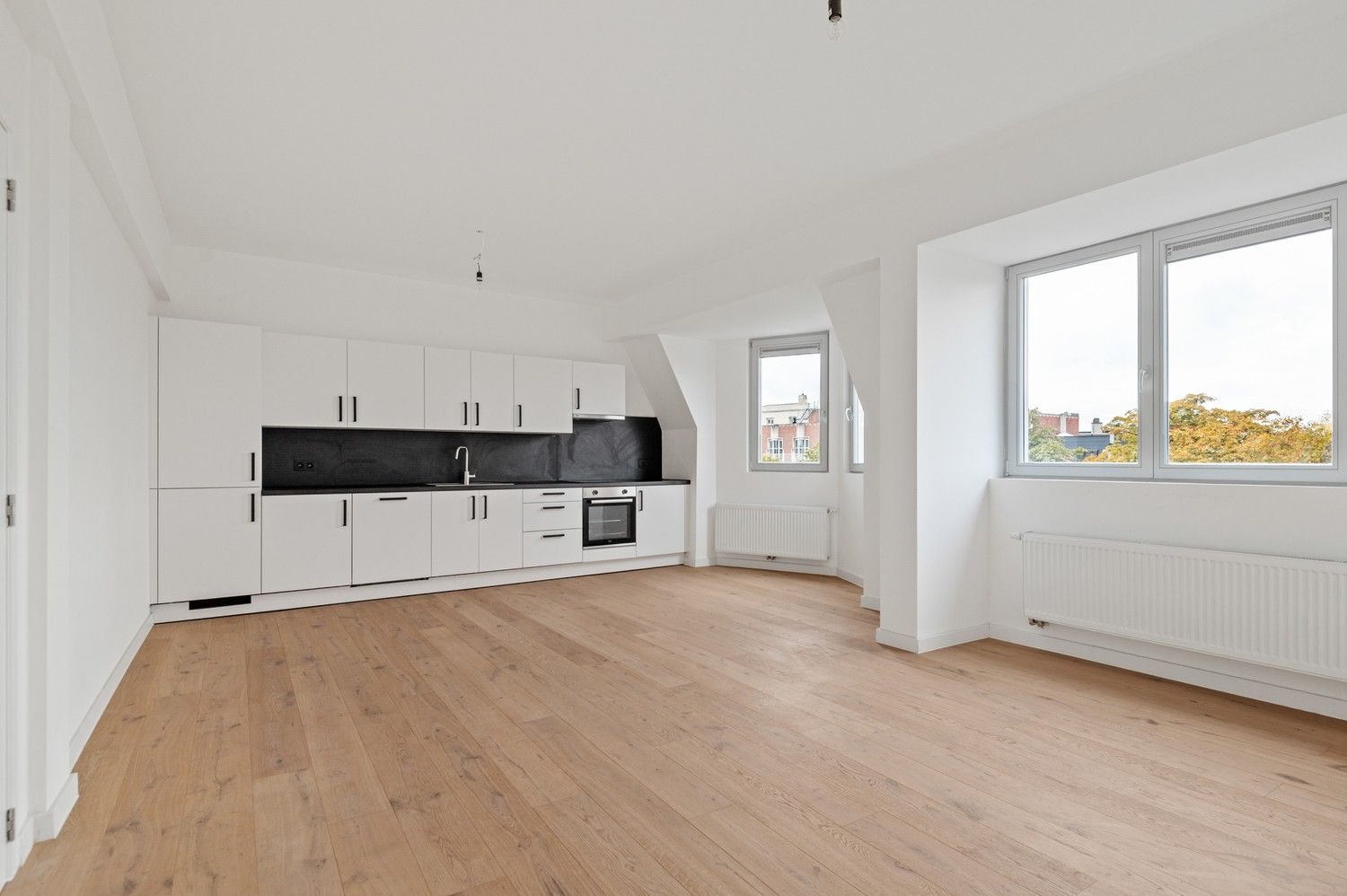 Prachtig gerenoveerd appartement met 2 slaapkamers in rustige straat te koop te Antwerpen foto 5