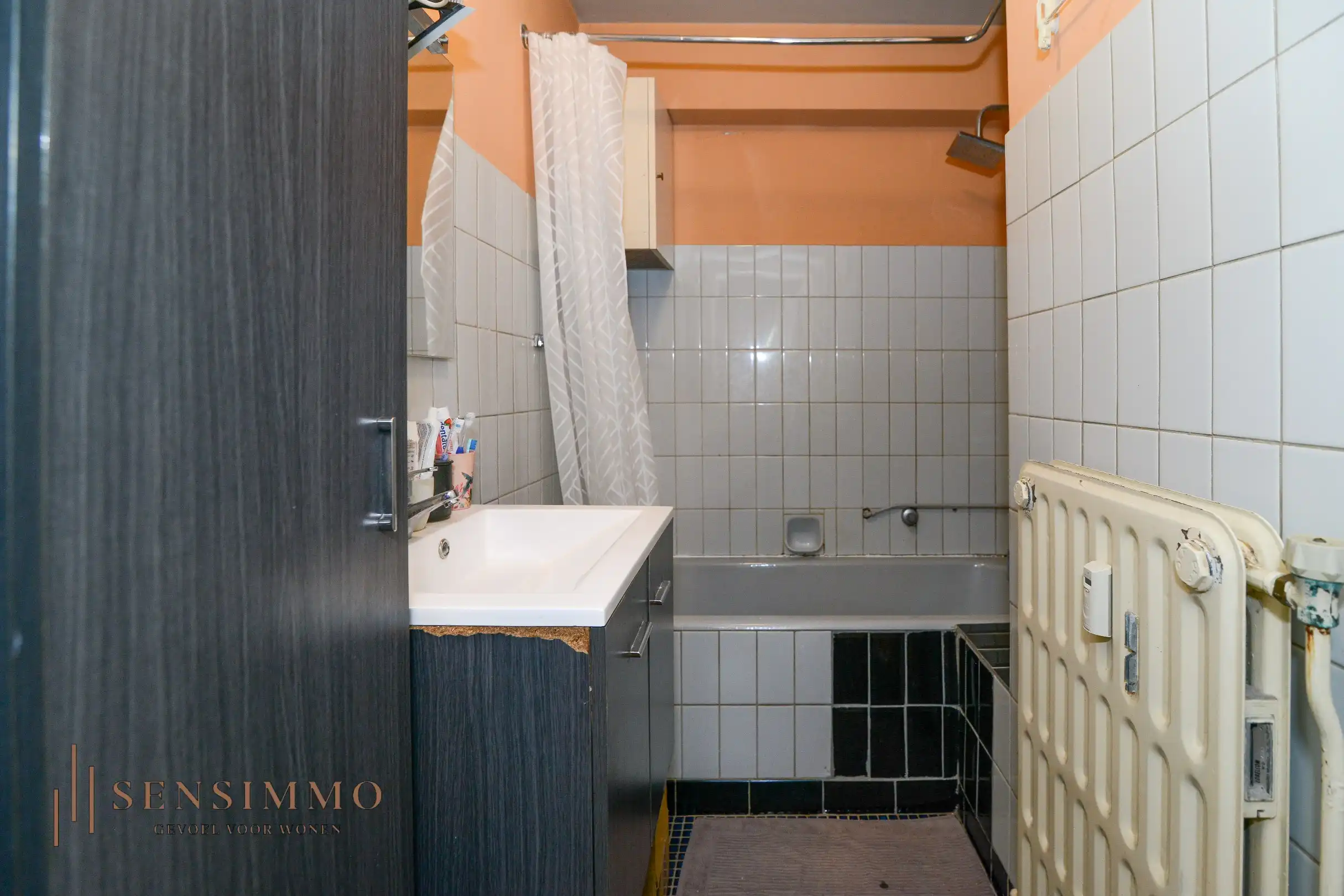 Instapklaar appartement met garage op topligging in Maasmechelen foto 11