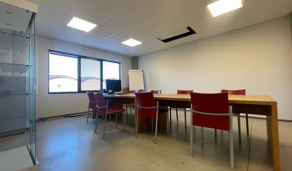 Kantoren te huur in KMO-park op Linkeroever in Antwerpen foto 8