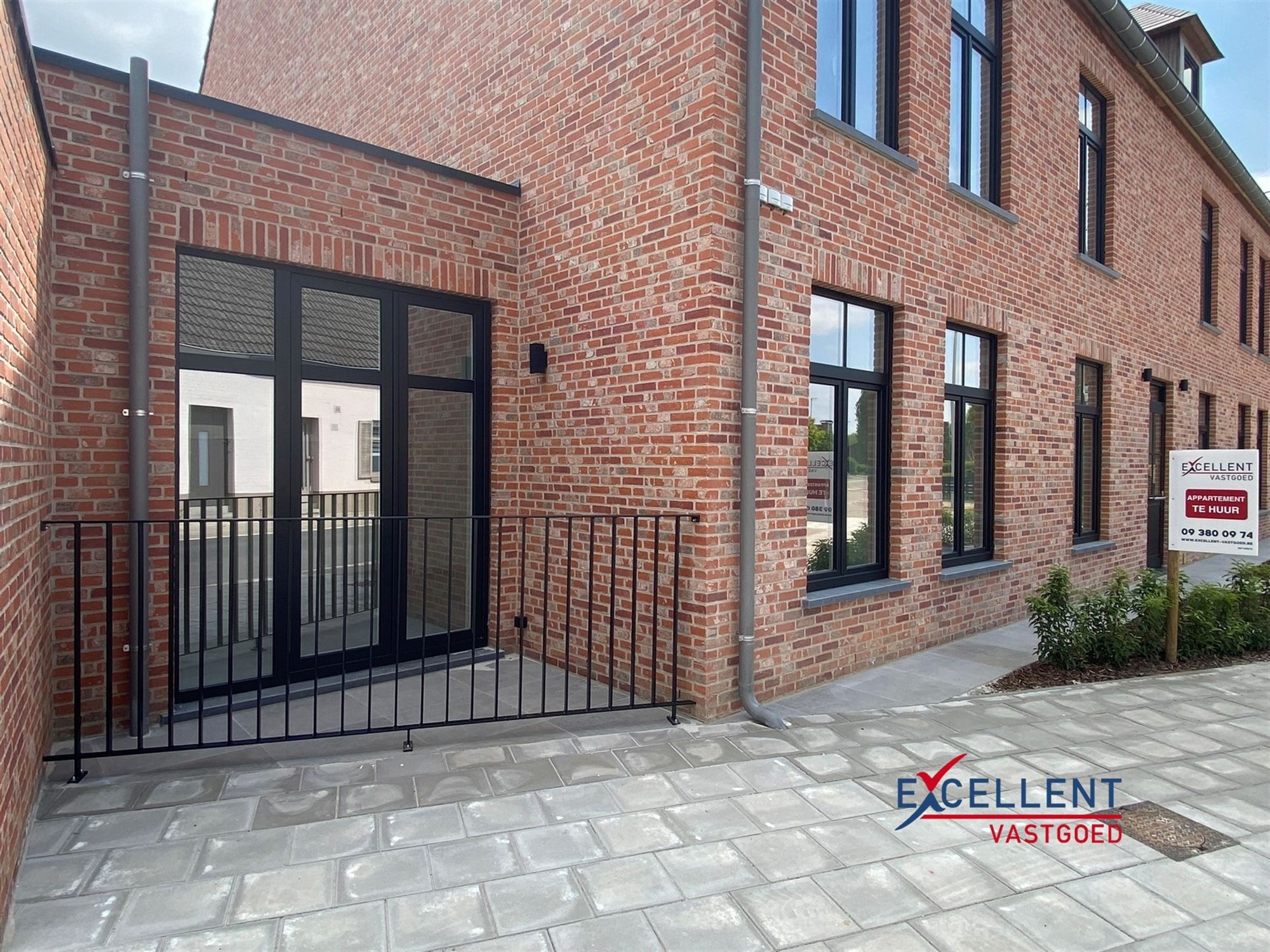 Nieuwbouw appartement met 1 slaapkamer en garage te huur in Vinkt (Deinze)! foto 10