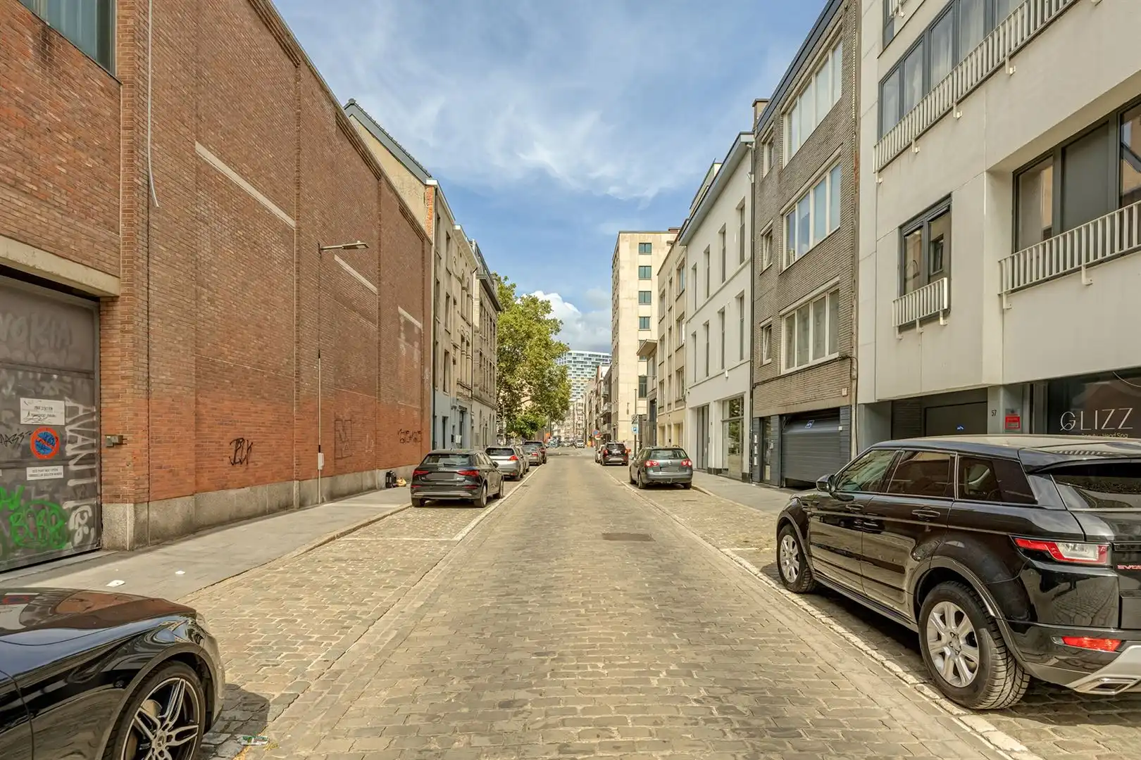 TOPLIGGING in het hart van de stad!! Studio-appartement mét terras! foto 15
