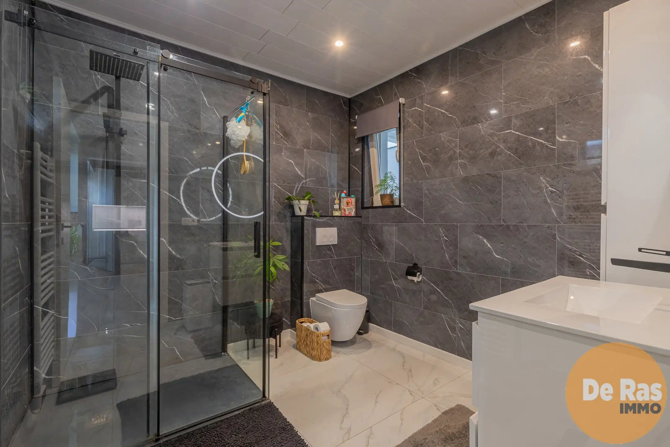 NINOVE-Volledig gerenoveerde HOB in doodlopende straat  foto 15