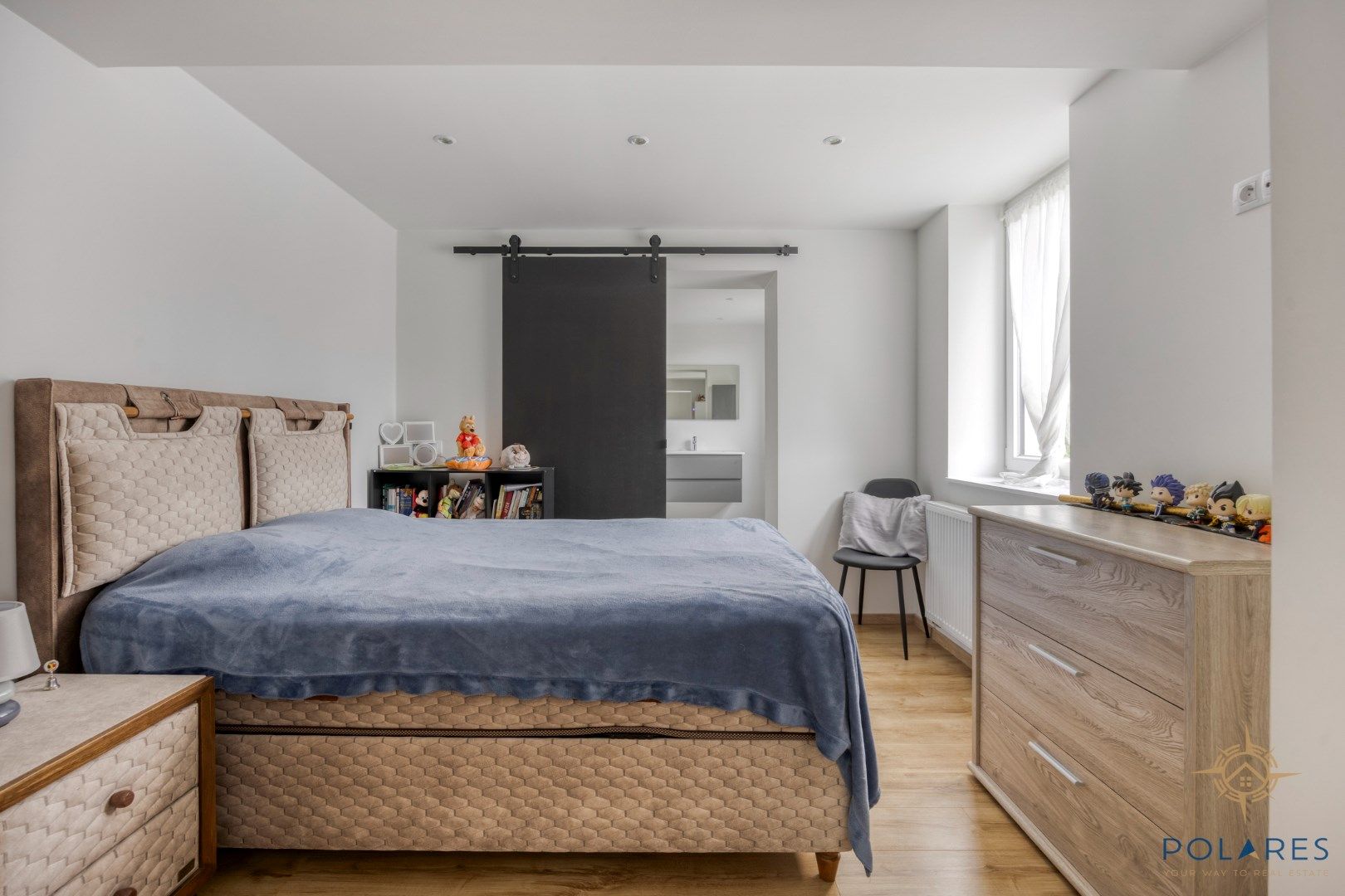 Karaktervolle, volledig gerenoveerde woning foto 25