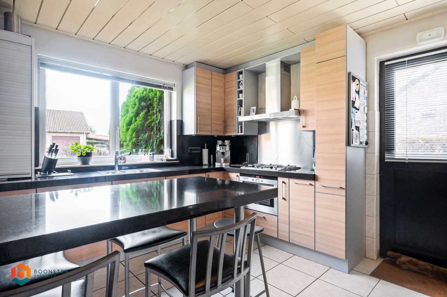 Ruime woning met 5 slpkrs te Keerbergen foto 16