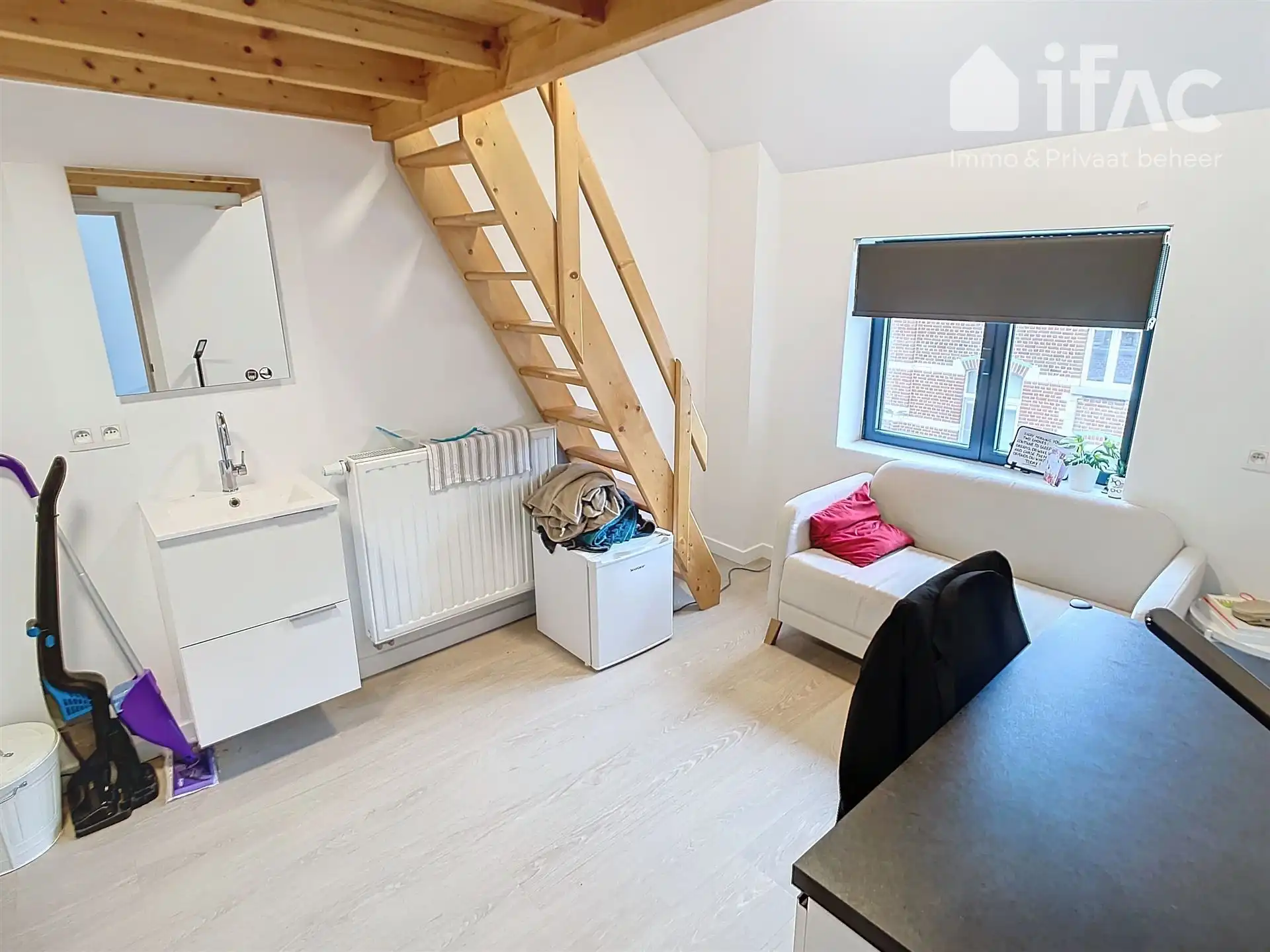 Opbrengsteigendom - Luxe studentenkamers foto 23