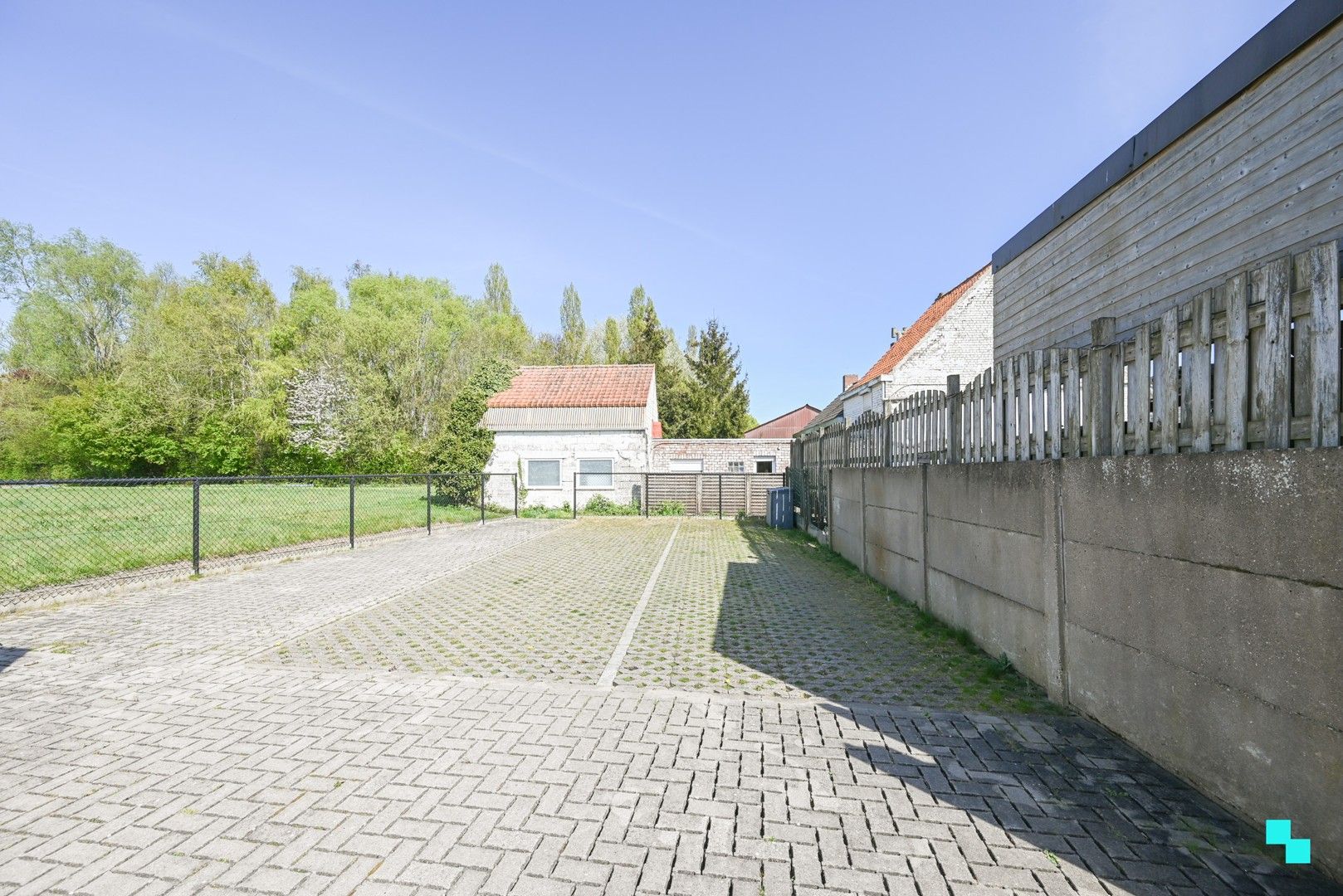Energiezuinig tweeslaapkamer appartement te hartje Sint-Eloois-Winkel foto 30