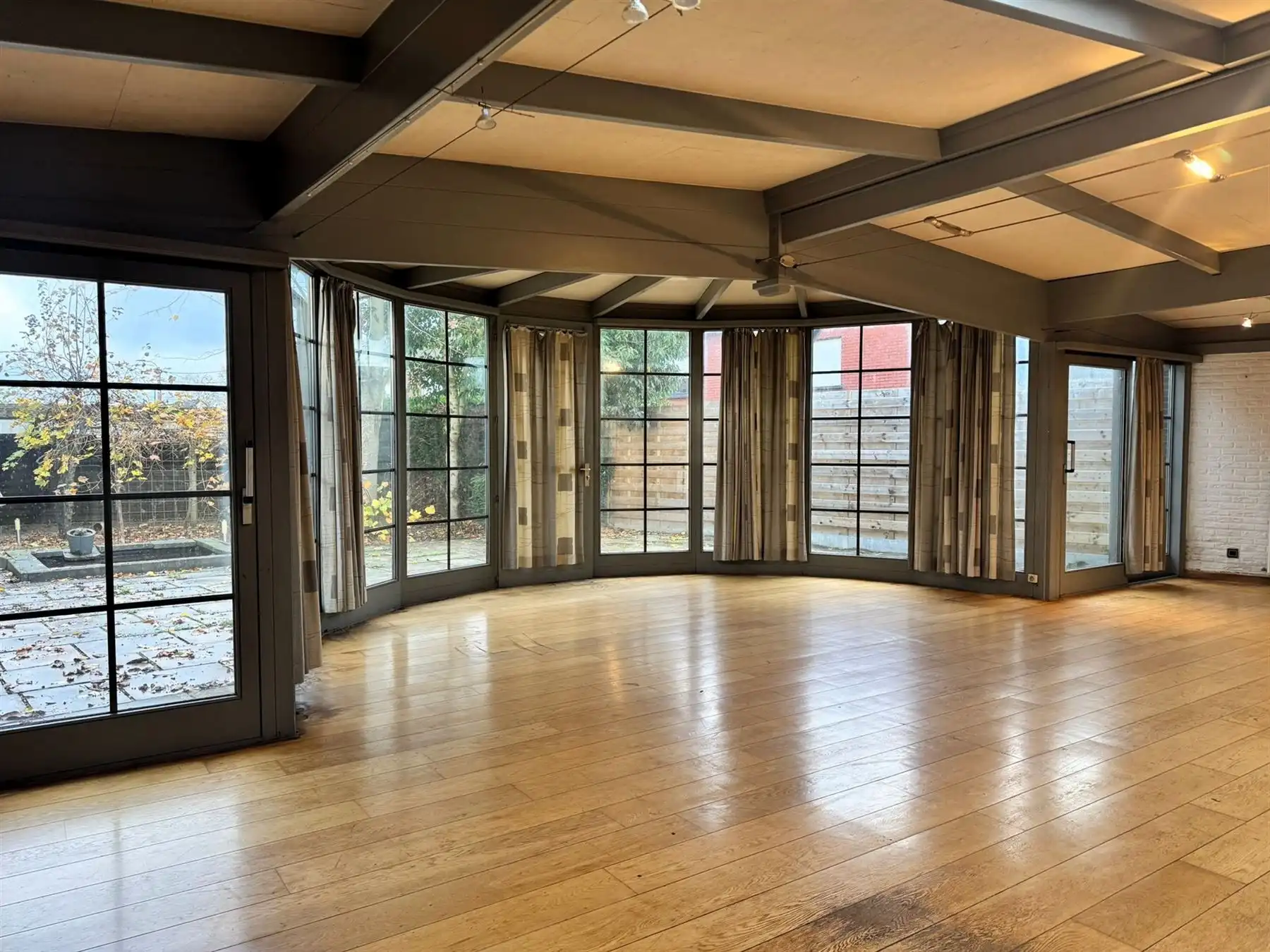Landelijke woning met 5 slaapkamers - geen renovatie plicht - Deelgemeente Otegem foto 3