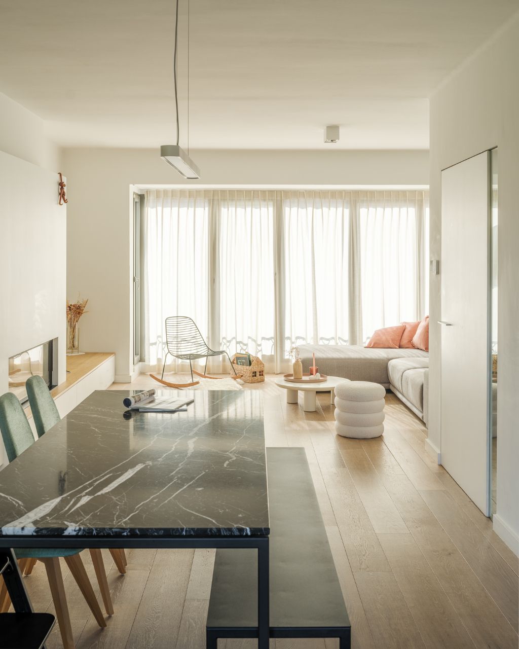 Stijlvolle woning op fietsafstand van het Gentse centrum, gelegen in een rustige en residentiële straat nabij Park Biest en het Potuitpark. foto 5