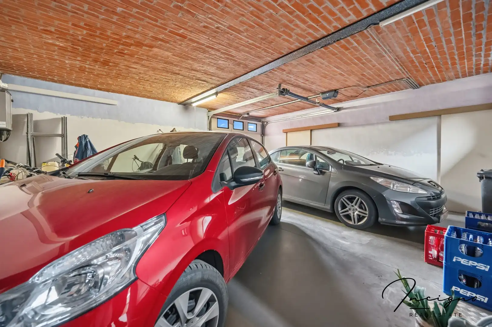 Te koop – Ruime gezinswoning met grote garage/atelier foto 9