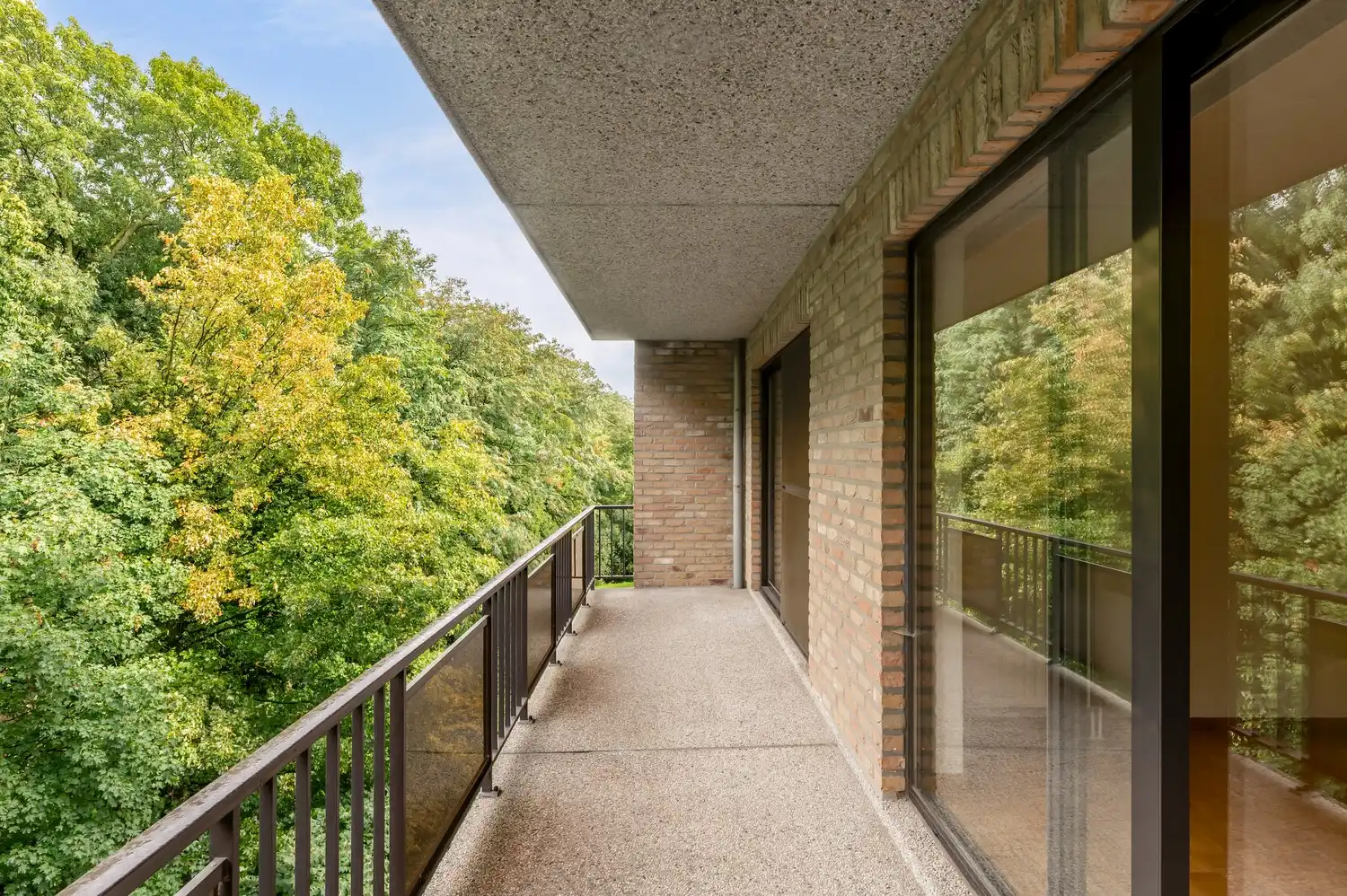 Ruim en lichtrijk appartement (ca. 145 m²) met uitzicht op de stadsvesten van Lier. foto 20