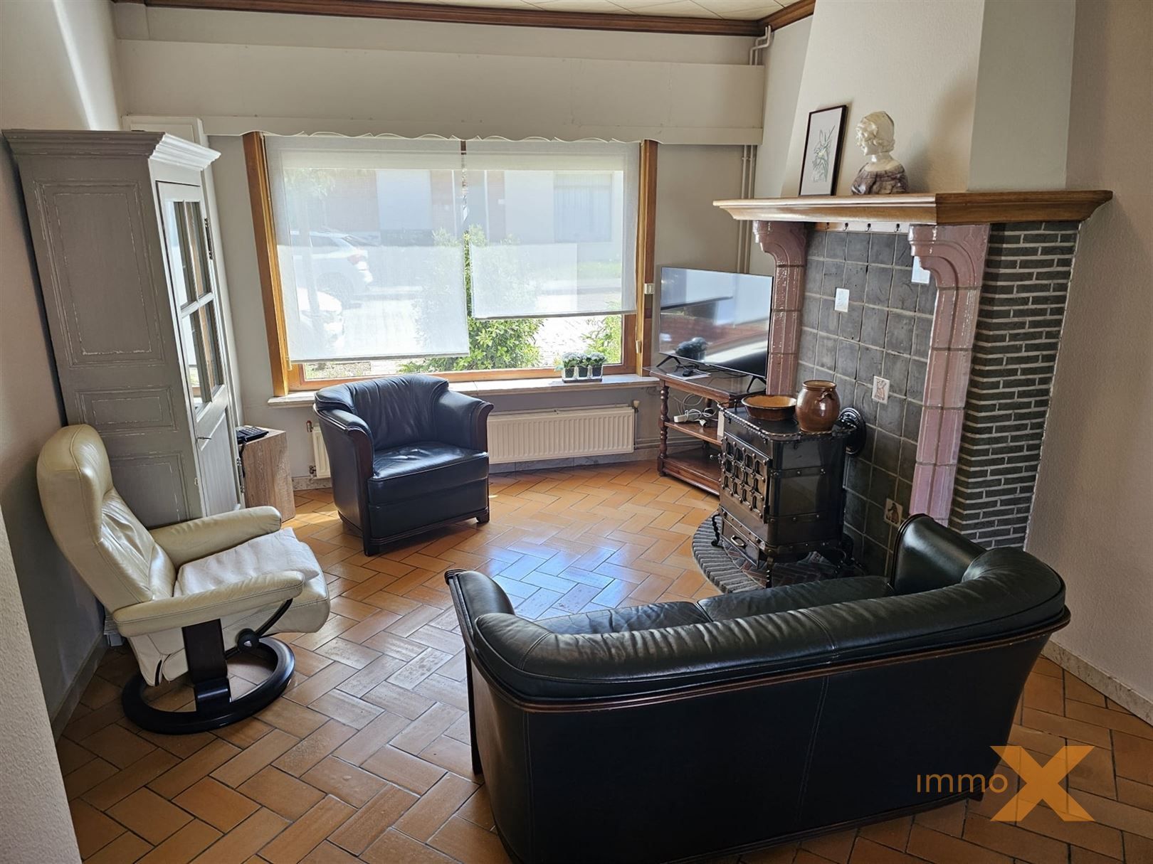 CHARMANTE WONING MET TUIN EN GARAGE foto 8