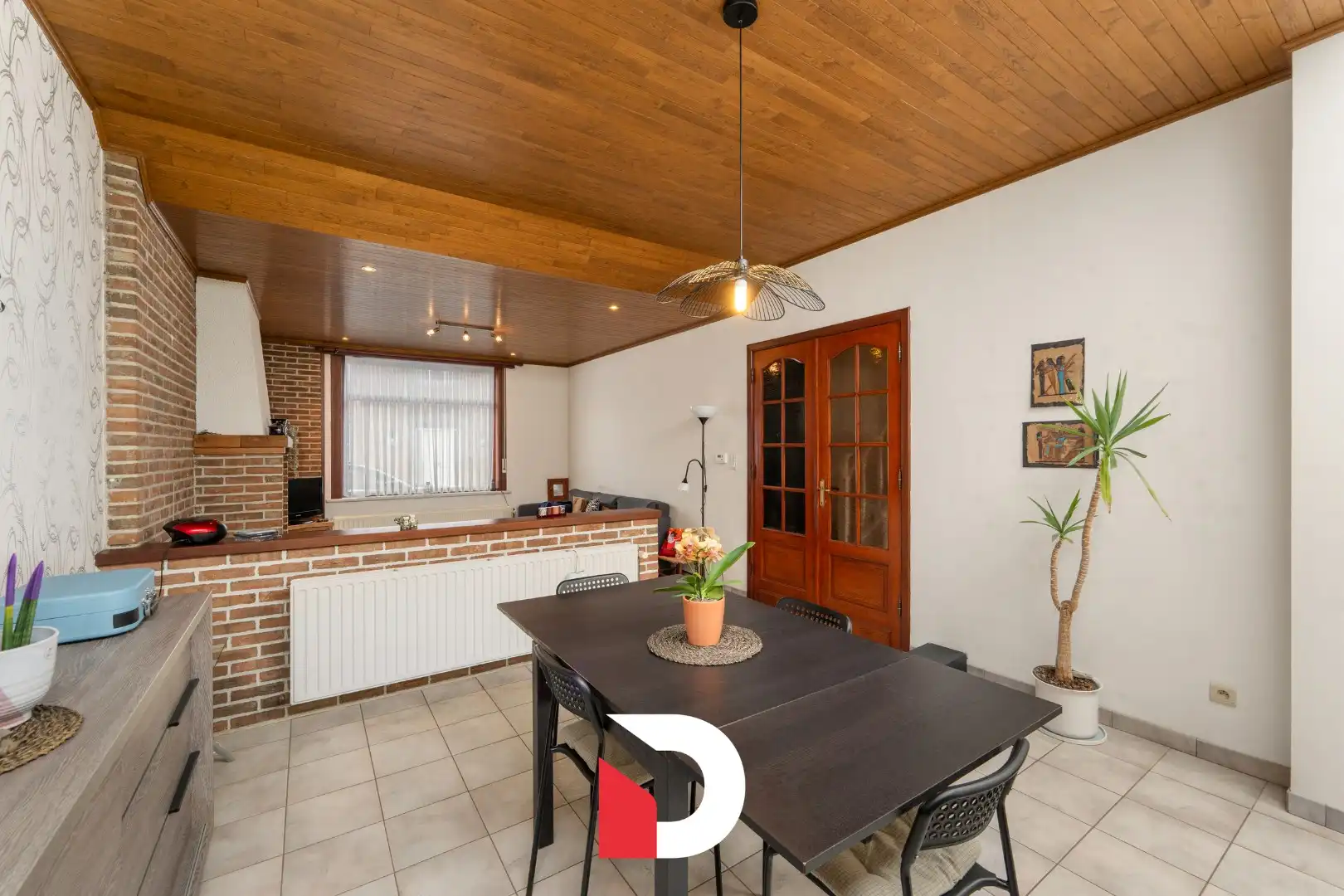 Ruime gezinswoning met 4 slaapkamers en tuin in Sint-Andries foto 4