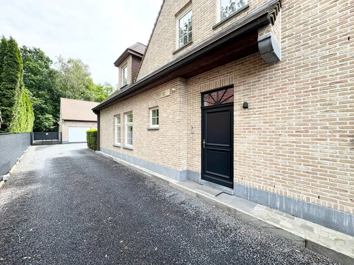 BEZOEKMOMENT VOLZET - Rustig gelegen gelijkvloers appartement met 1 ruime slaapkamer  foto {{pictureIndex}}