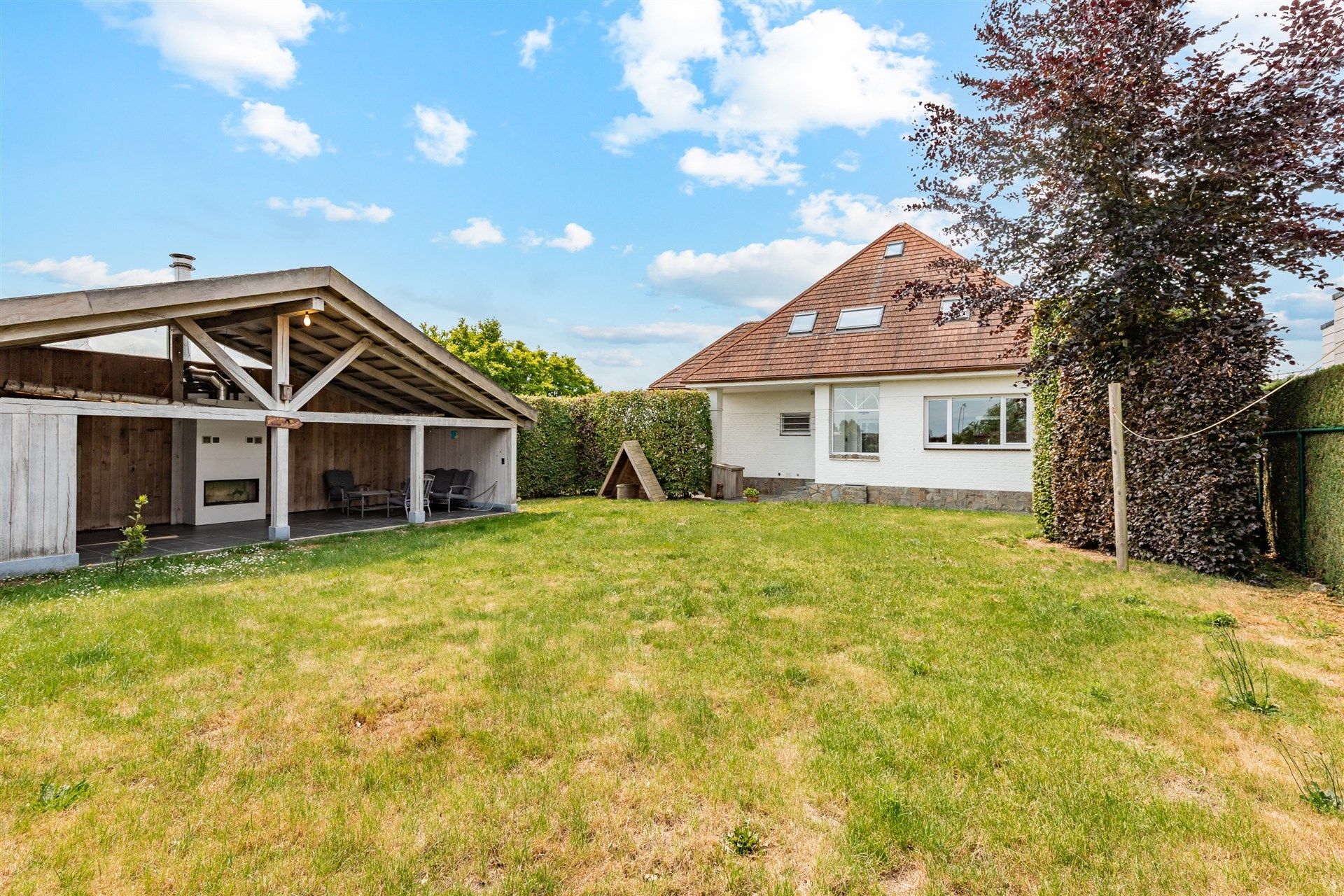Charmante villa met 3 slks en tuin op groot perceel foto 28