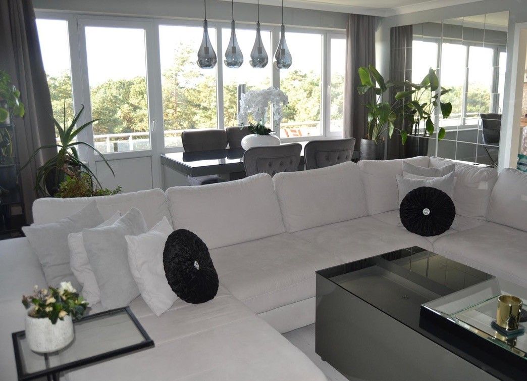 Genk, Zonneweeldelaan 21/25. Instapklaar, ruim appartement (100 m2) met 3 slaapkamers, ruim terras en kelderberging. foto 3