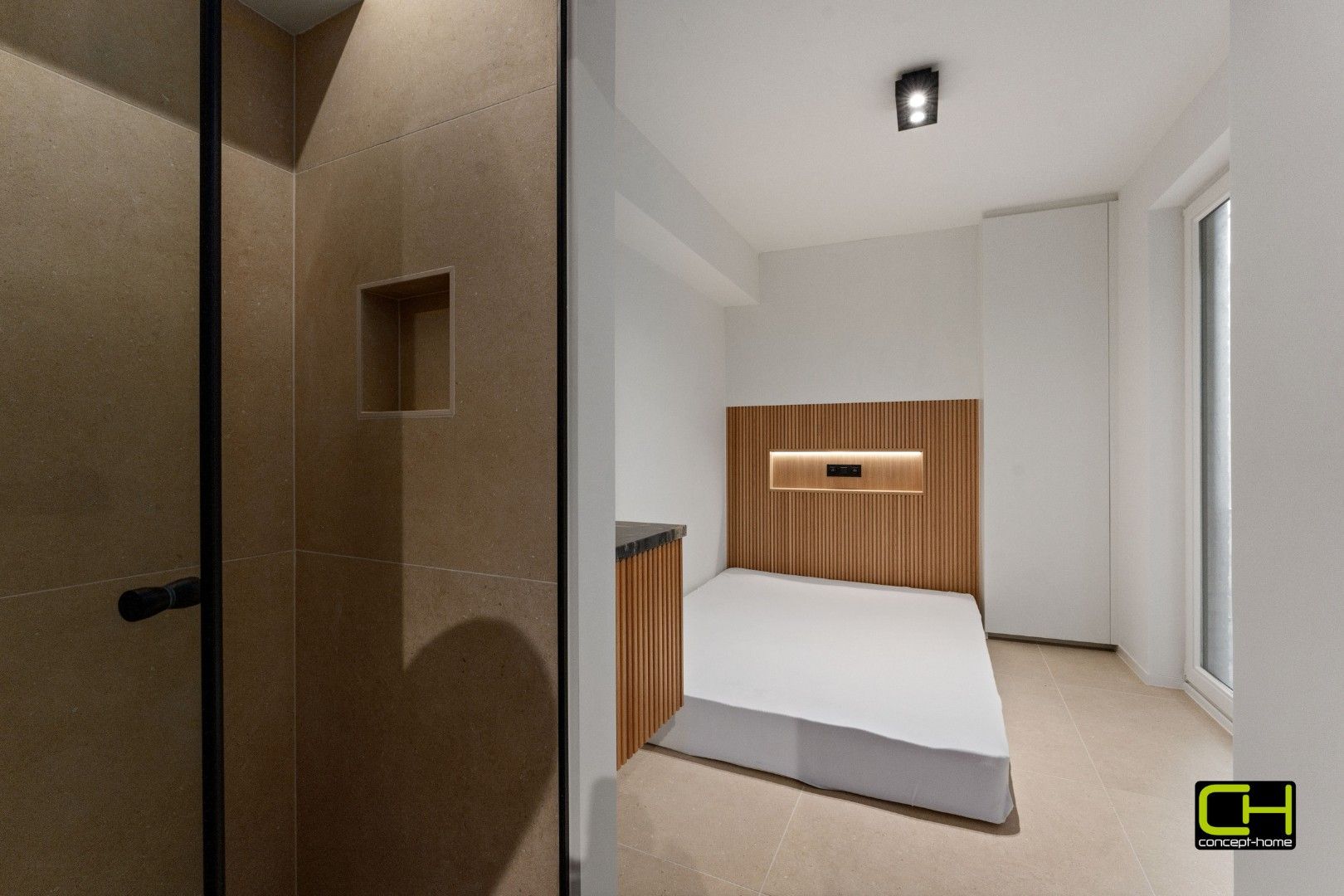 Stijlvol gerenoveerd appartement met twee slaapkamers te koop in Knokke-Heist foto 8