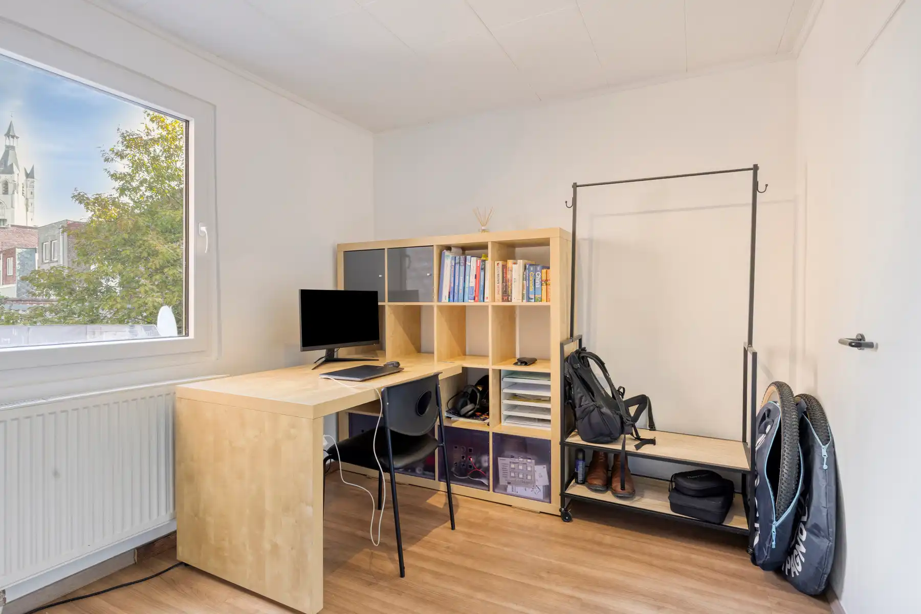 Instapklare & gerenoveerde tweegevelwoning met 4 slaapkamers foto 20