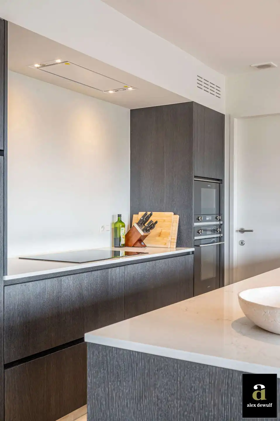 Recent appartement met groot terras, centrum Waregem [Stationsstraat]. foto 15