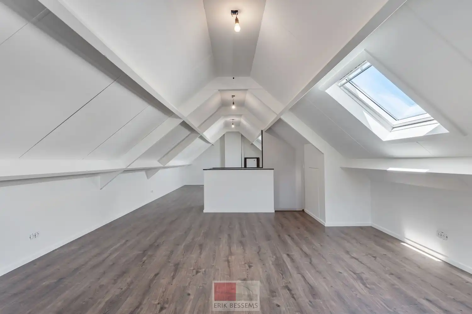 Prachtig authentiek herenhuis met ruime loods en garage in de Voerstreek! foto 36