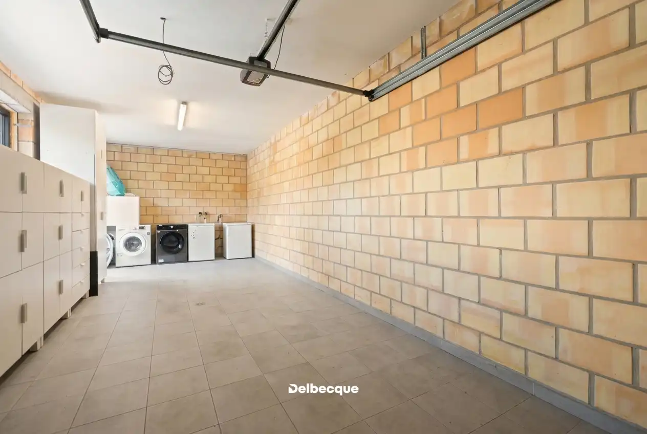 Instapklare halfopen woning met 3 slaapkamers, tuin en garage in Varsenare foto 14