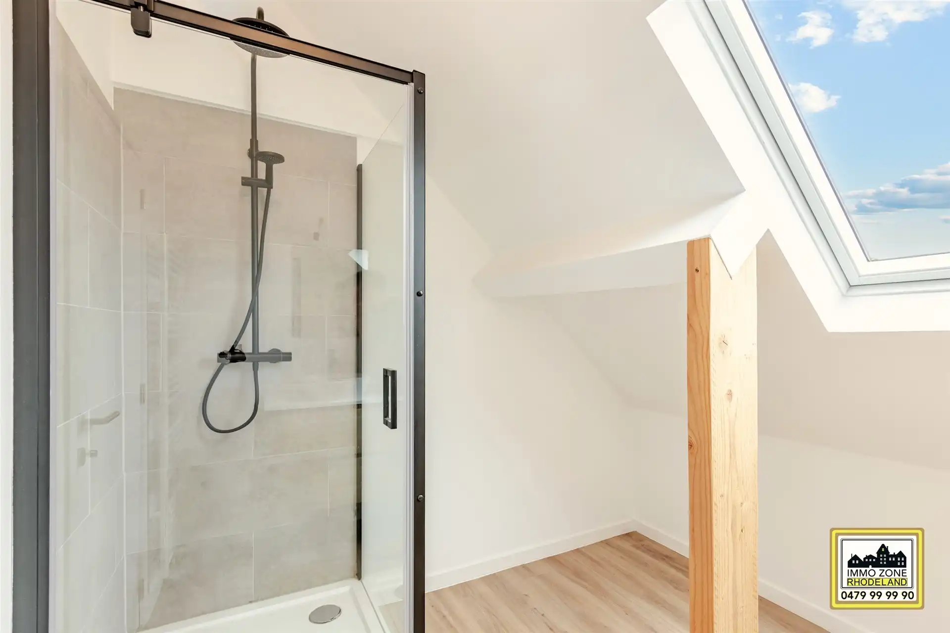 Prachtige woning met 3 slpks, 2 bdks en zonnige tuin foto 22