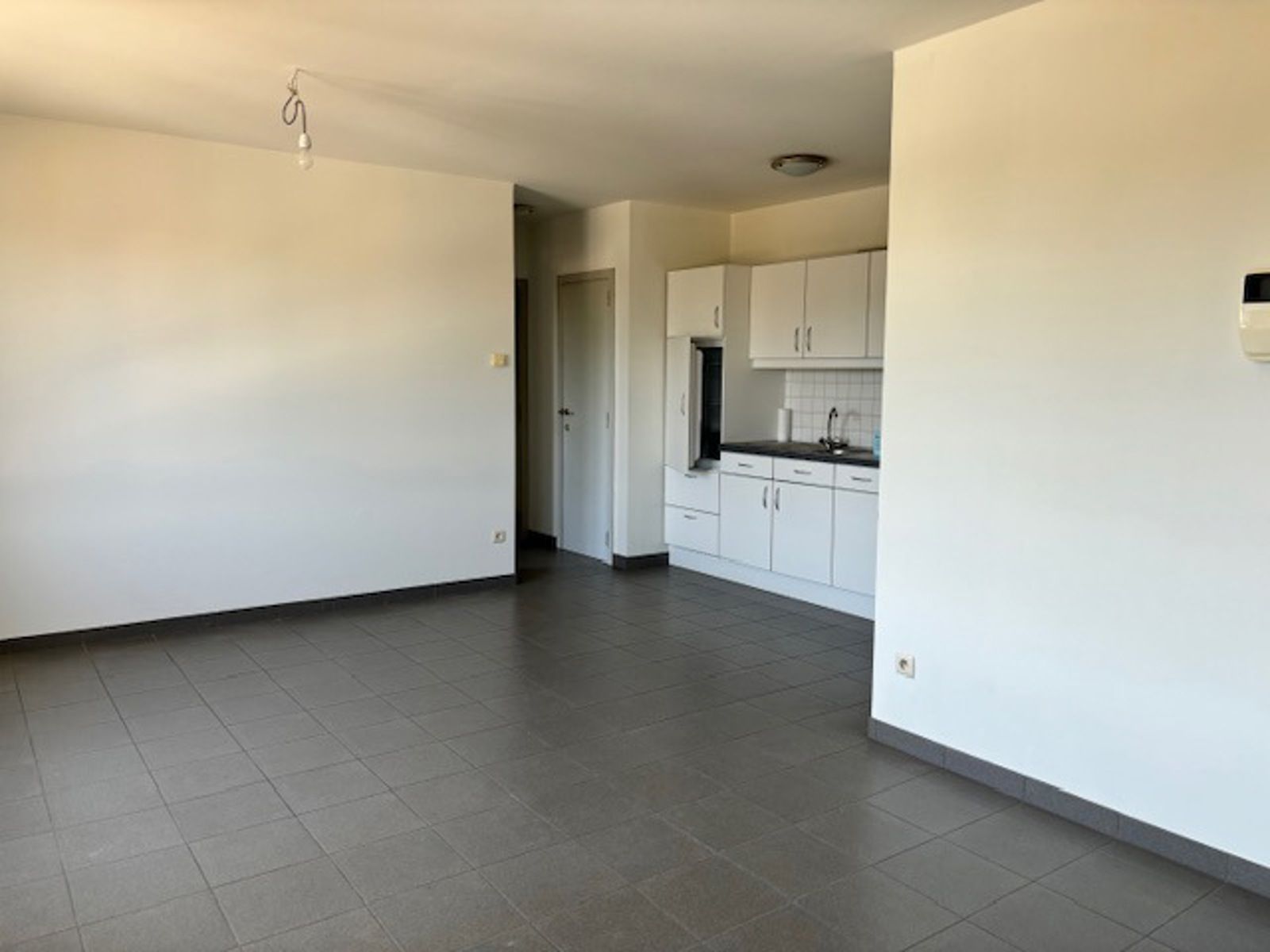 Gezellig appartement 1 slp met garage te Landen foto 4