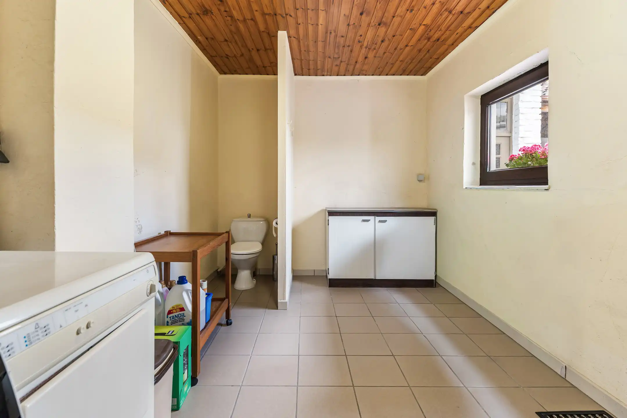 Karaktervolle woning met prachtige koer te Zussen foto 11