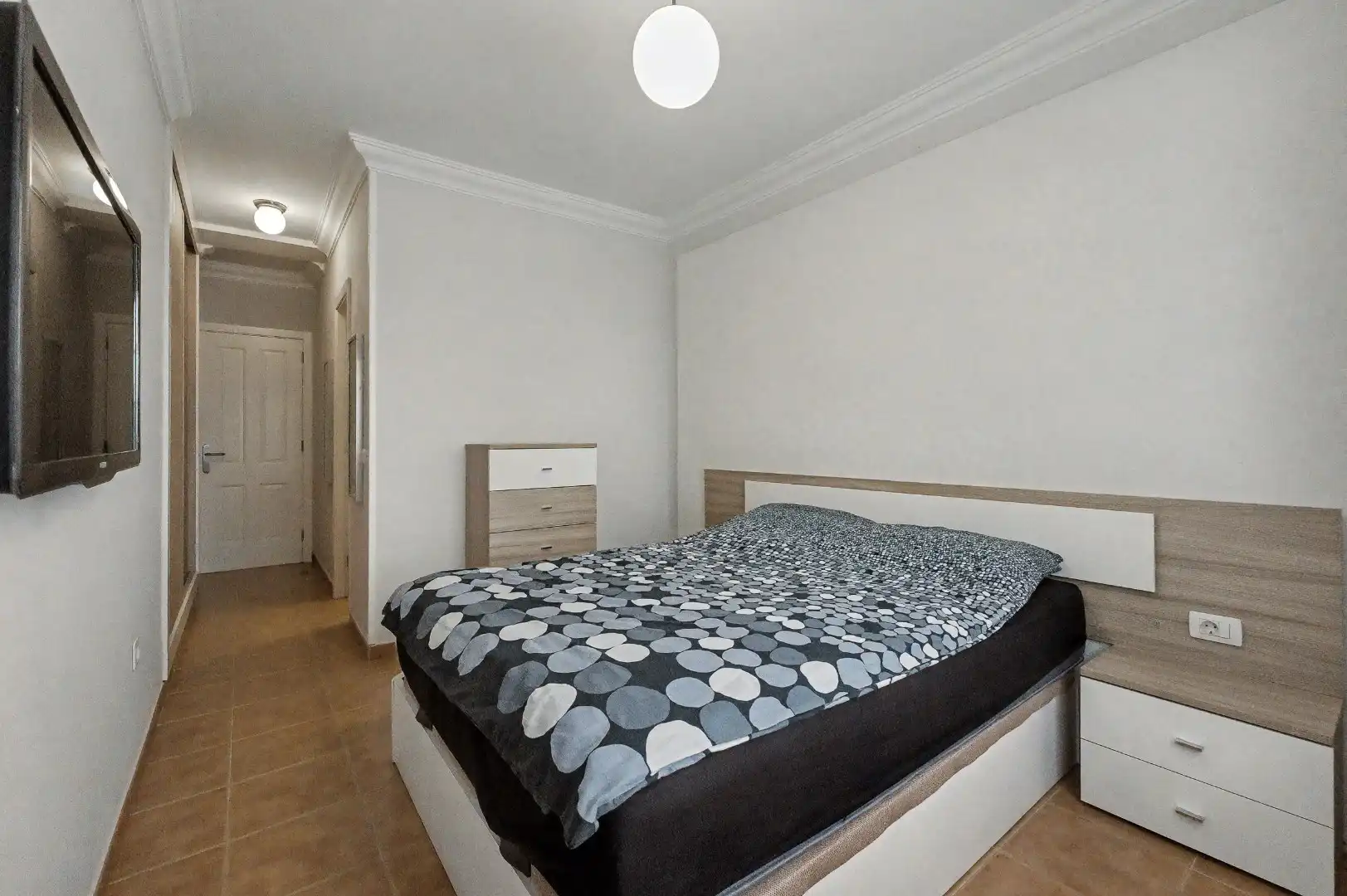 Mooi 3-slaapkamer hoekappartement, volledig instapklaar en in topconditie. foto 10