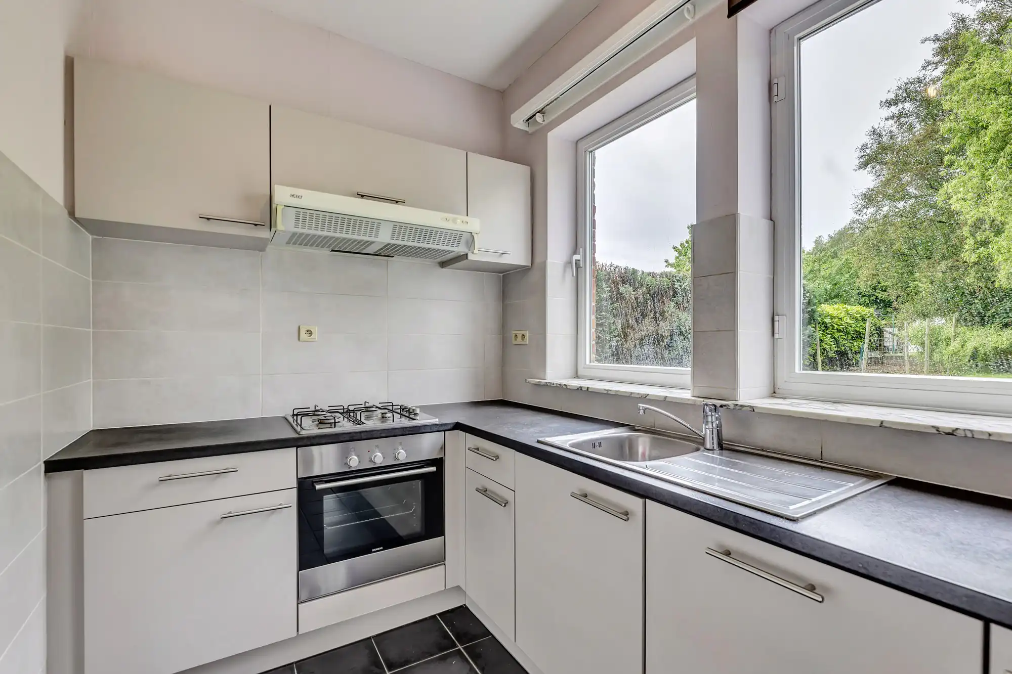 Charmewoningen met aanpalende weide te koop te Pajottegem! foto 27