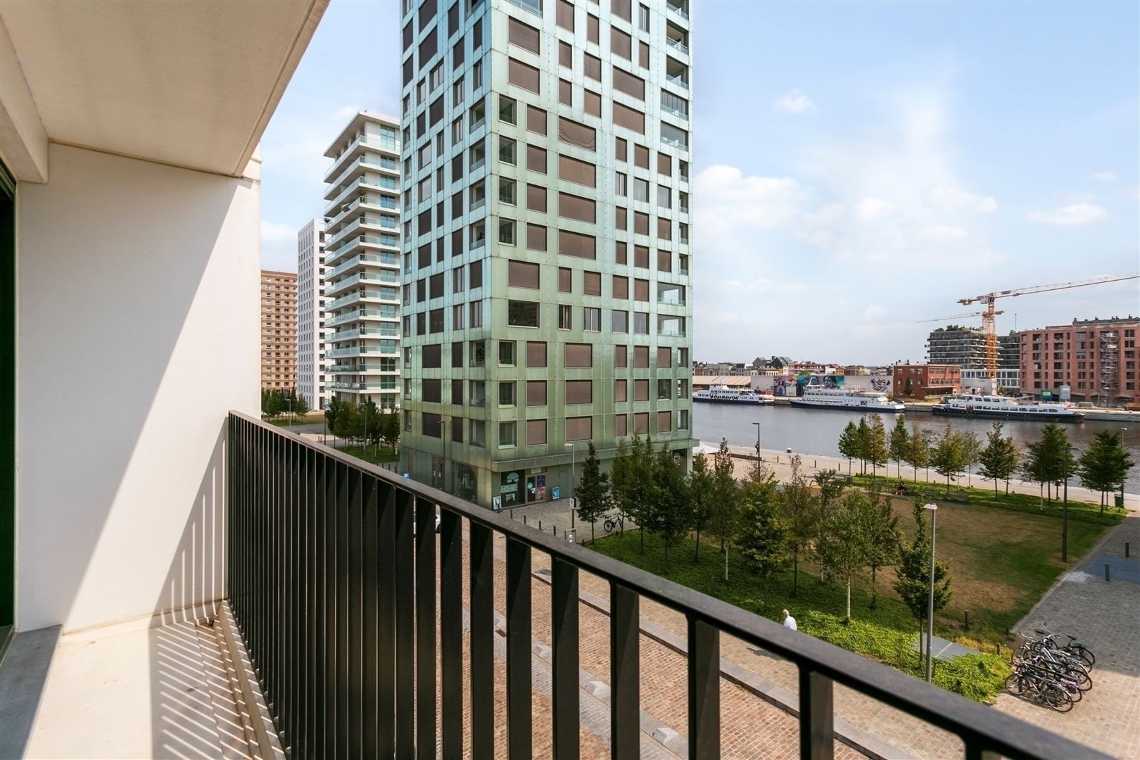 Appartement nabij het MAS  foto 10