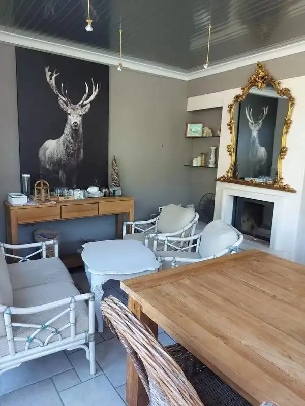 Prachtige woning met 7 slaapkamers en 5 badkamers! foto 9