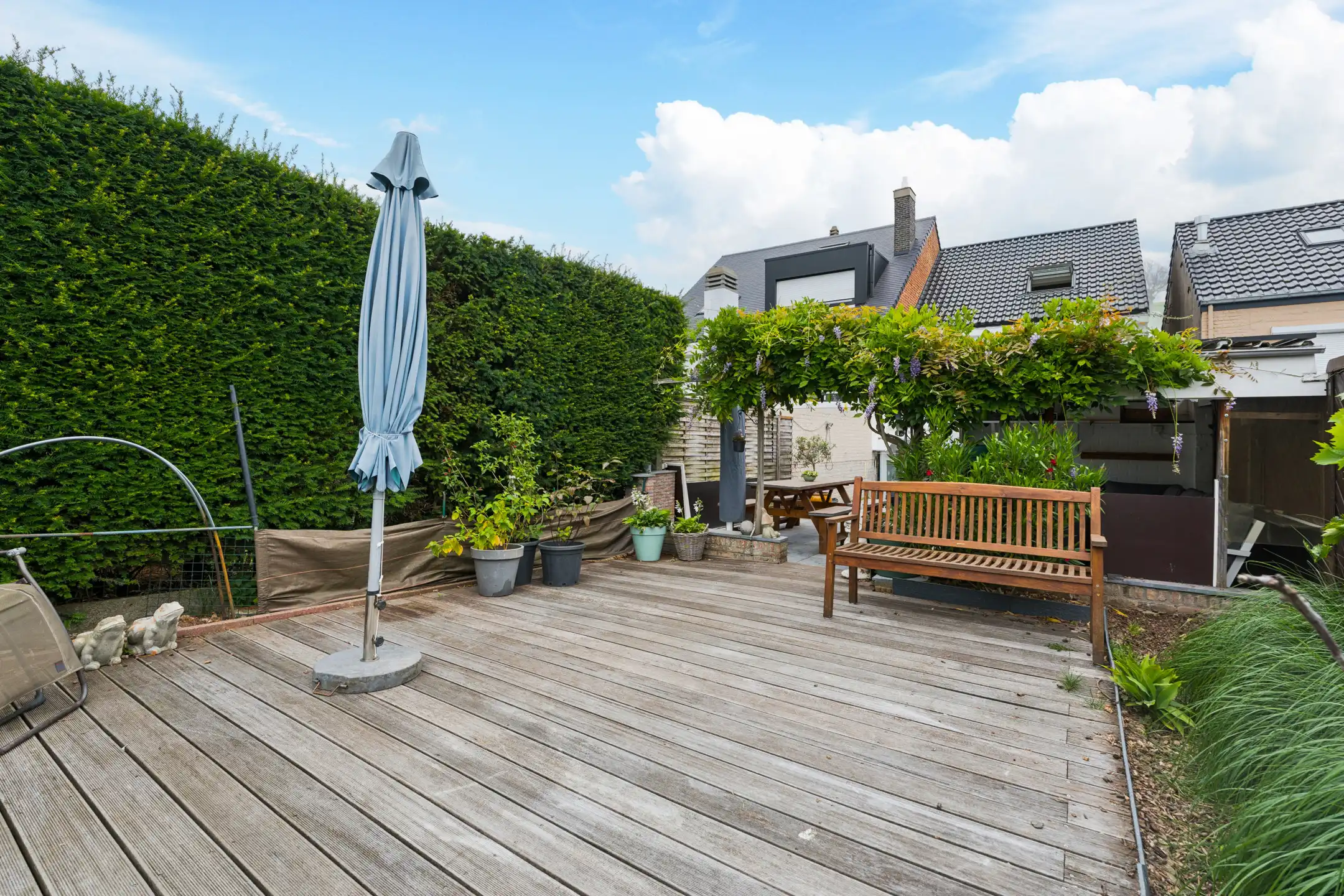 Instapklare gerenoveerde 2-gevelwoning op gunstige locatie foto 28