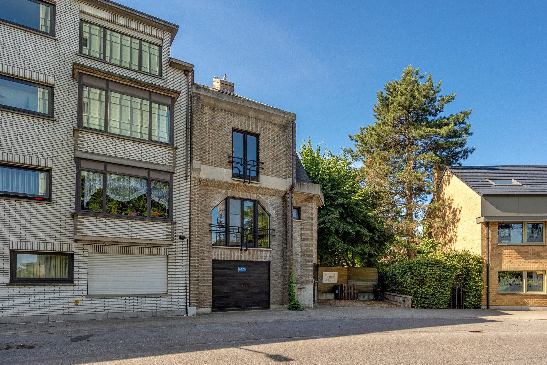 Unieke architectenwoning met tuin en polyvalente ruimte foto 30