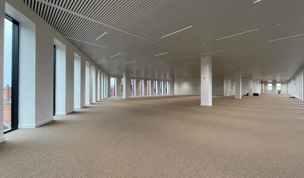 Zuidpoort Mechelen - nieuwbouw kantoren te huur aan station foto 4