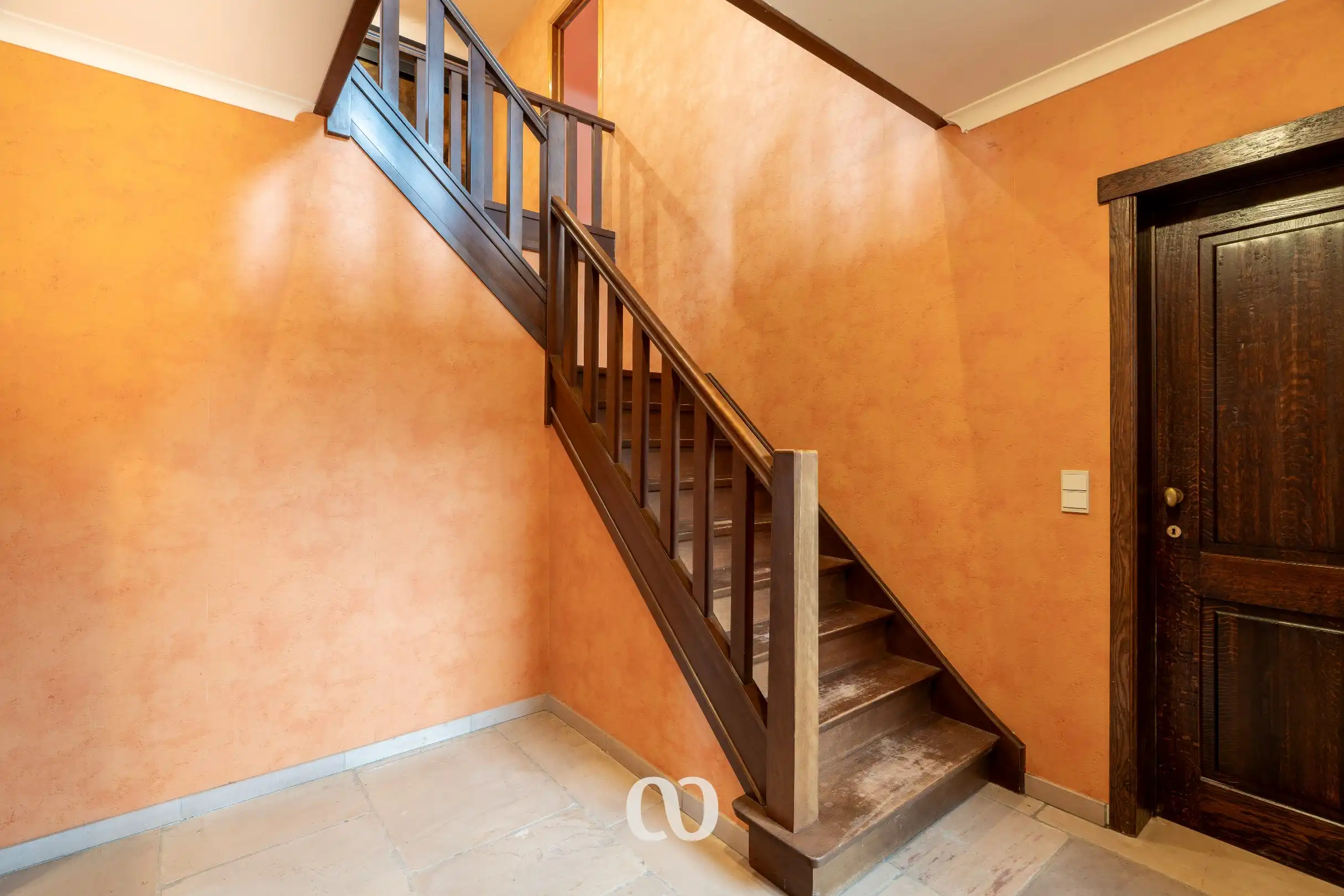 Karaktervolle en ruime woning met 3 slaapkamers en garage nabij het centrum van Oudenaarde foto 9