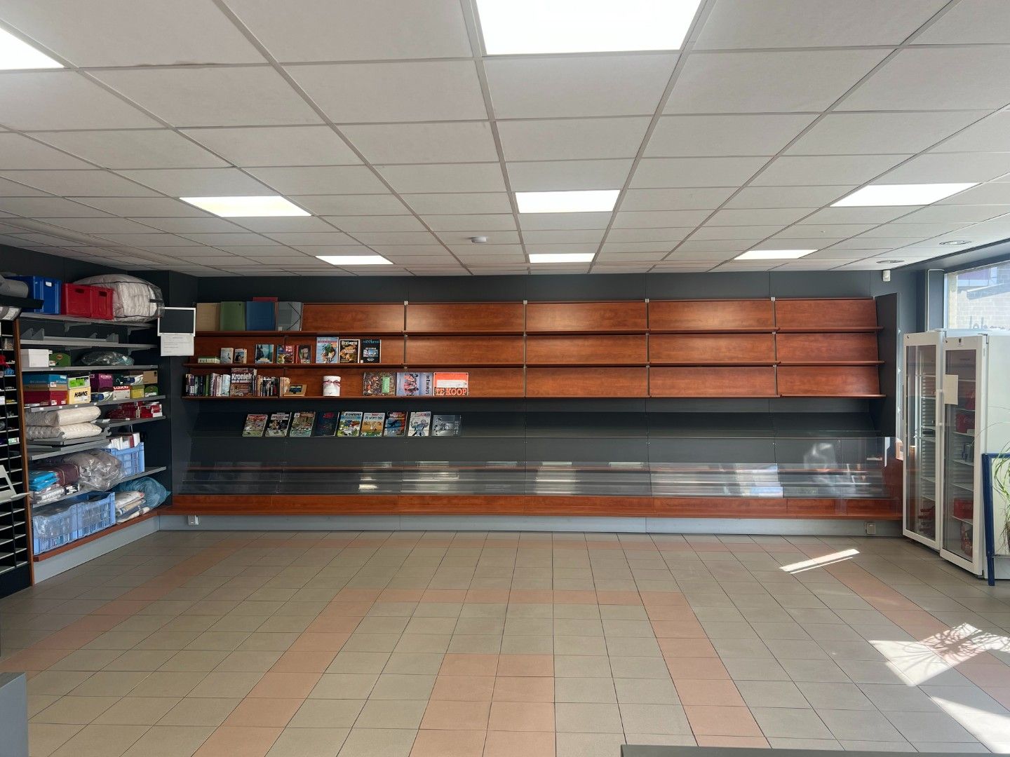 Handelspand met woonst te koop in Evergem foto 3