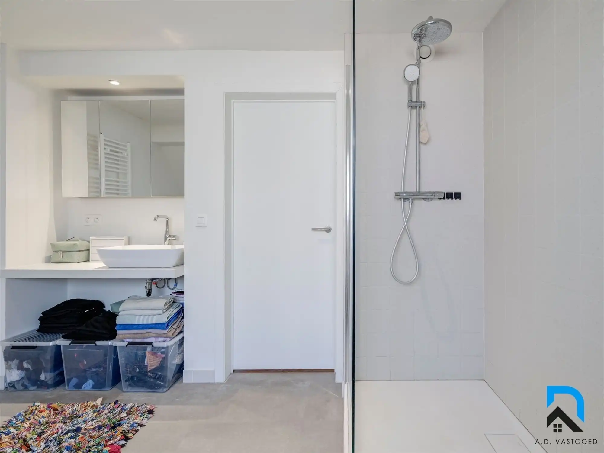 Gerenoveerde woning met tuin op toplocatie in Hasselt foto 23