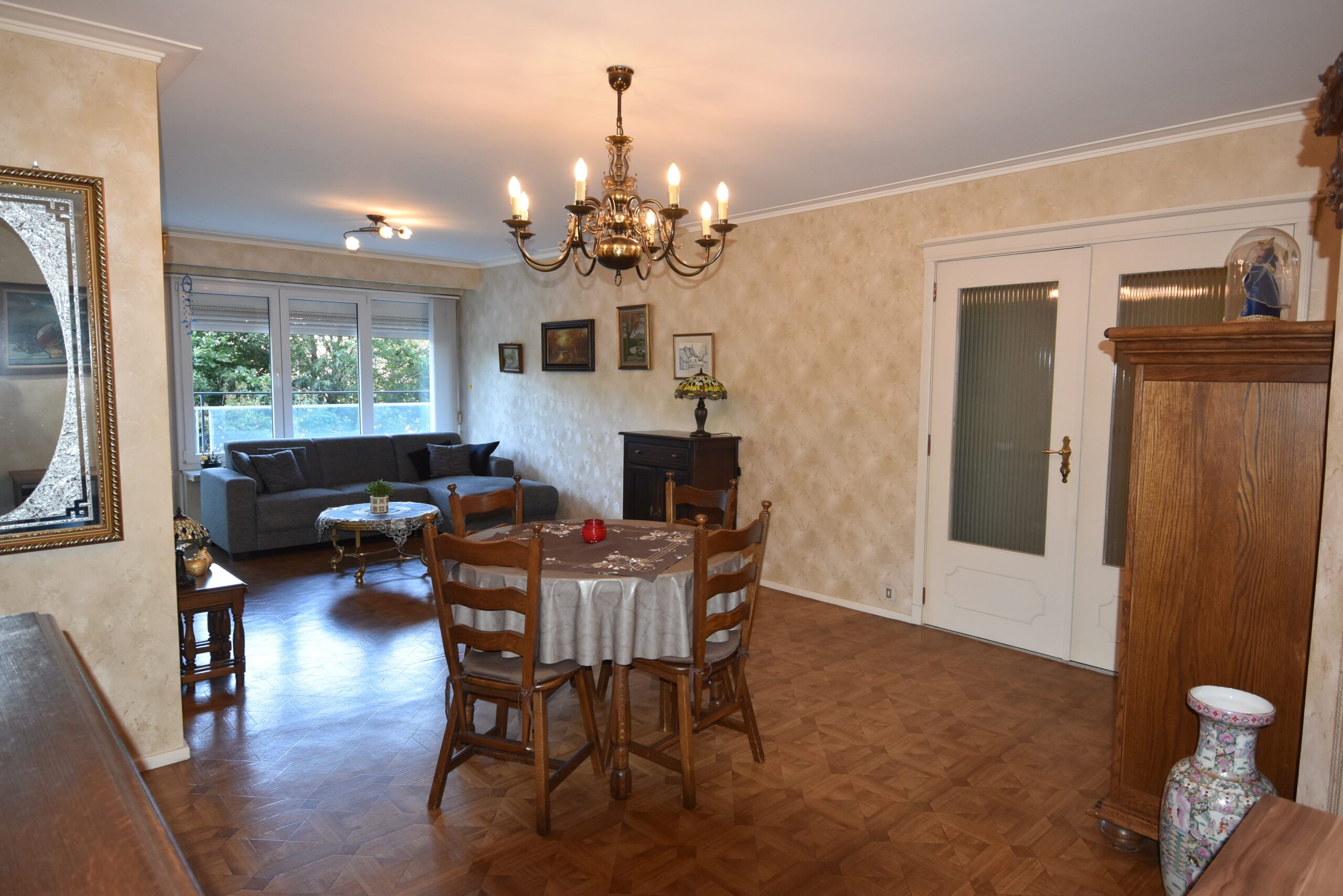 APPARTEMENT (2 SLPKS) IN SINT-NIKLAAS foto 8