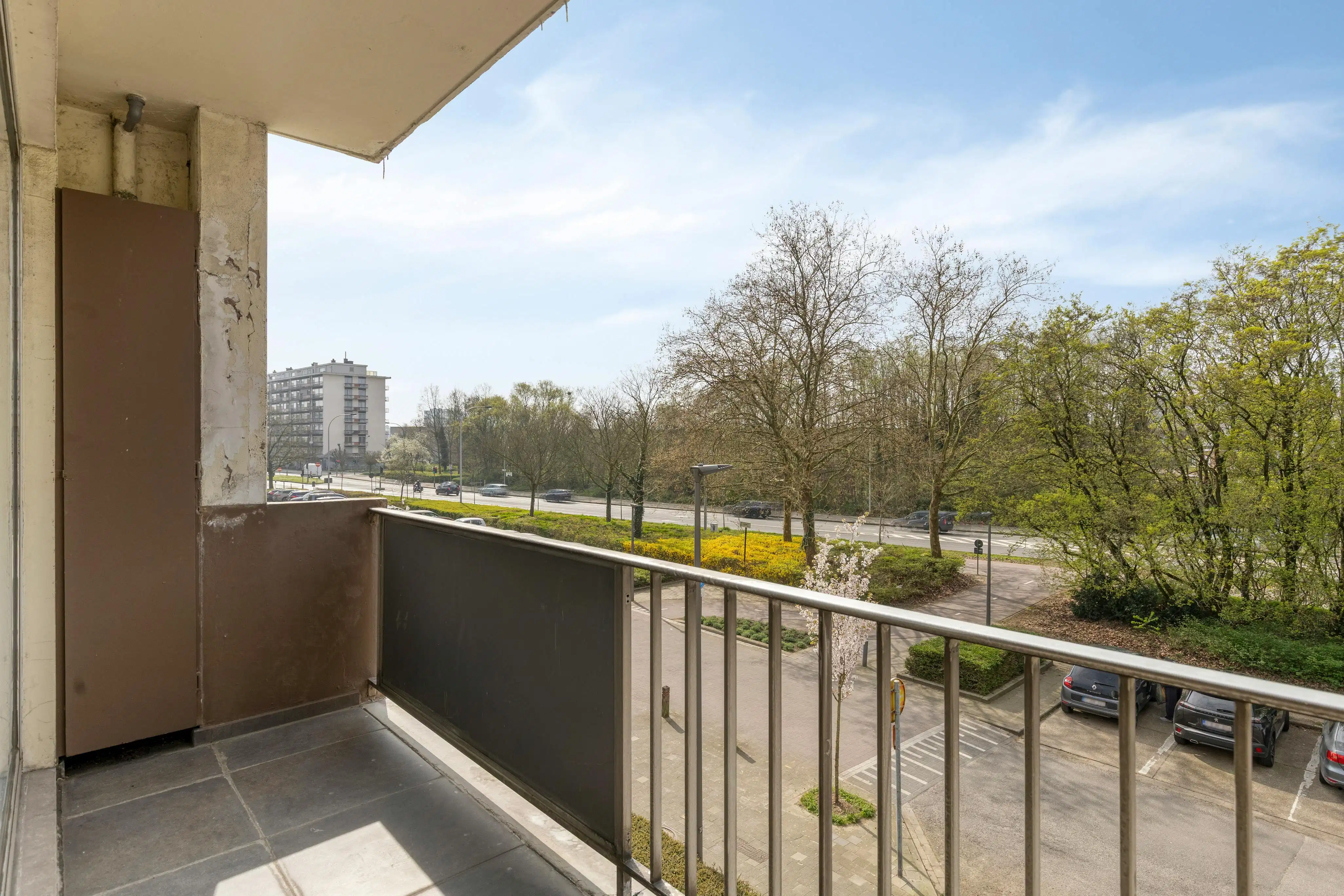 Appartement met 3 slaapkamers en parking te koop in Merksem! foto 5