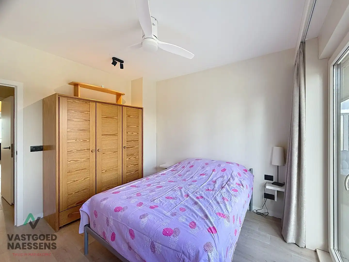 SCHITTEREND VERNIEUWD 3 SLPK APP MET ZICHT OP ZEE EN TERRAS foto 18