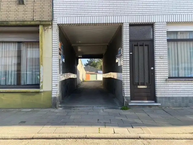 VLOT BEREIKBARE GARAGE foto 3